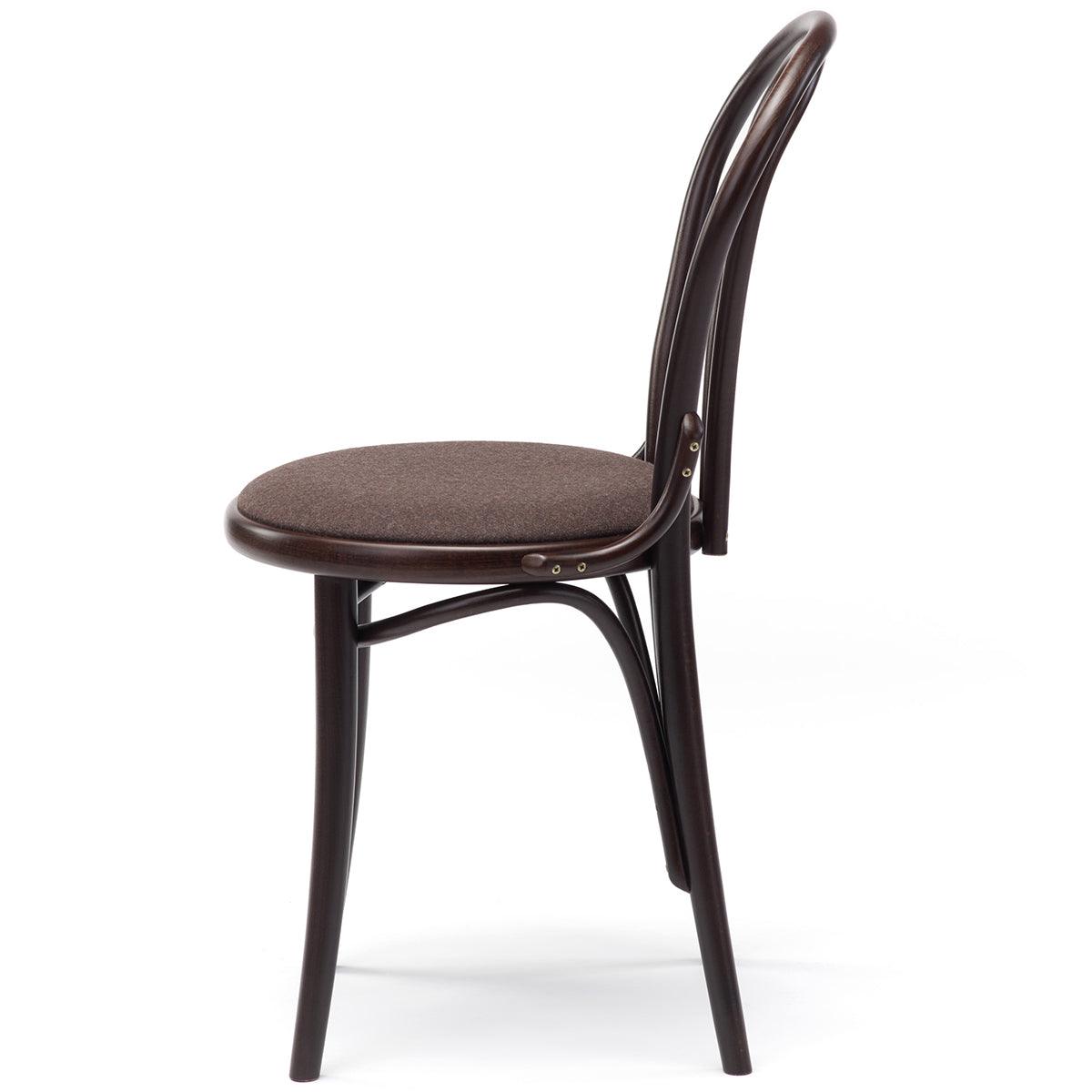 18 Upholstered Chair - WOO .Design