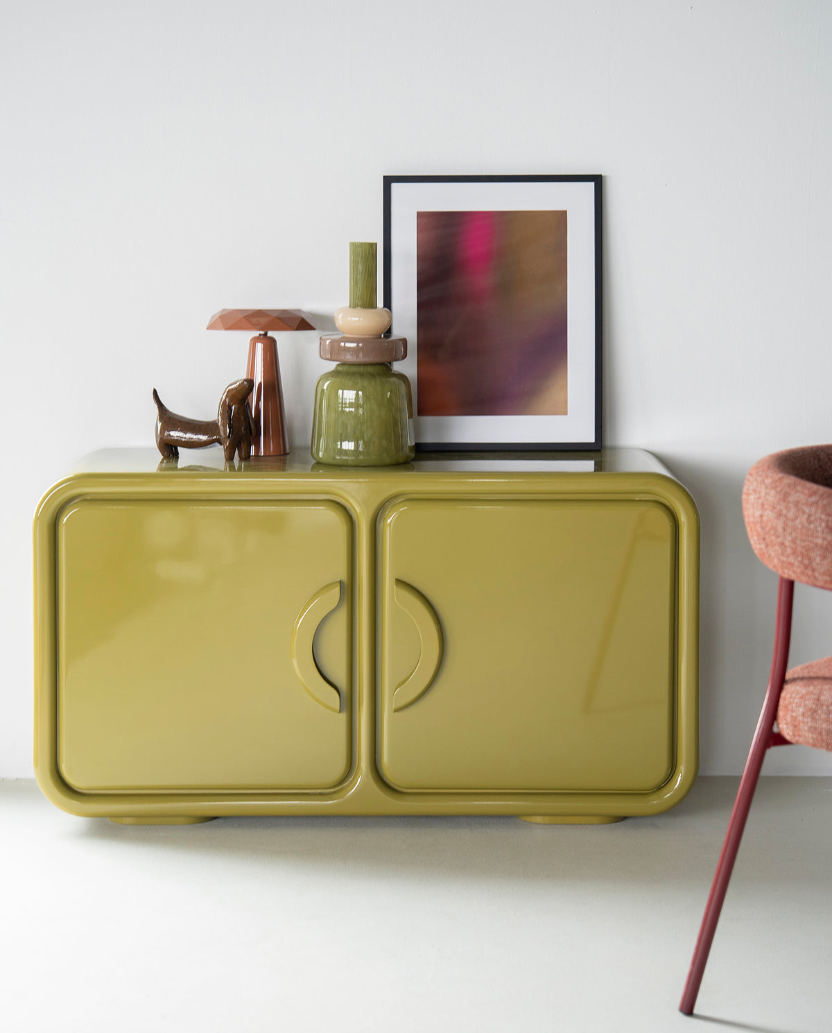 Gubby Dresser