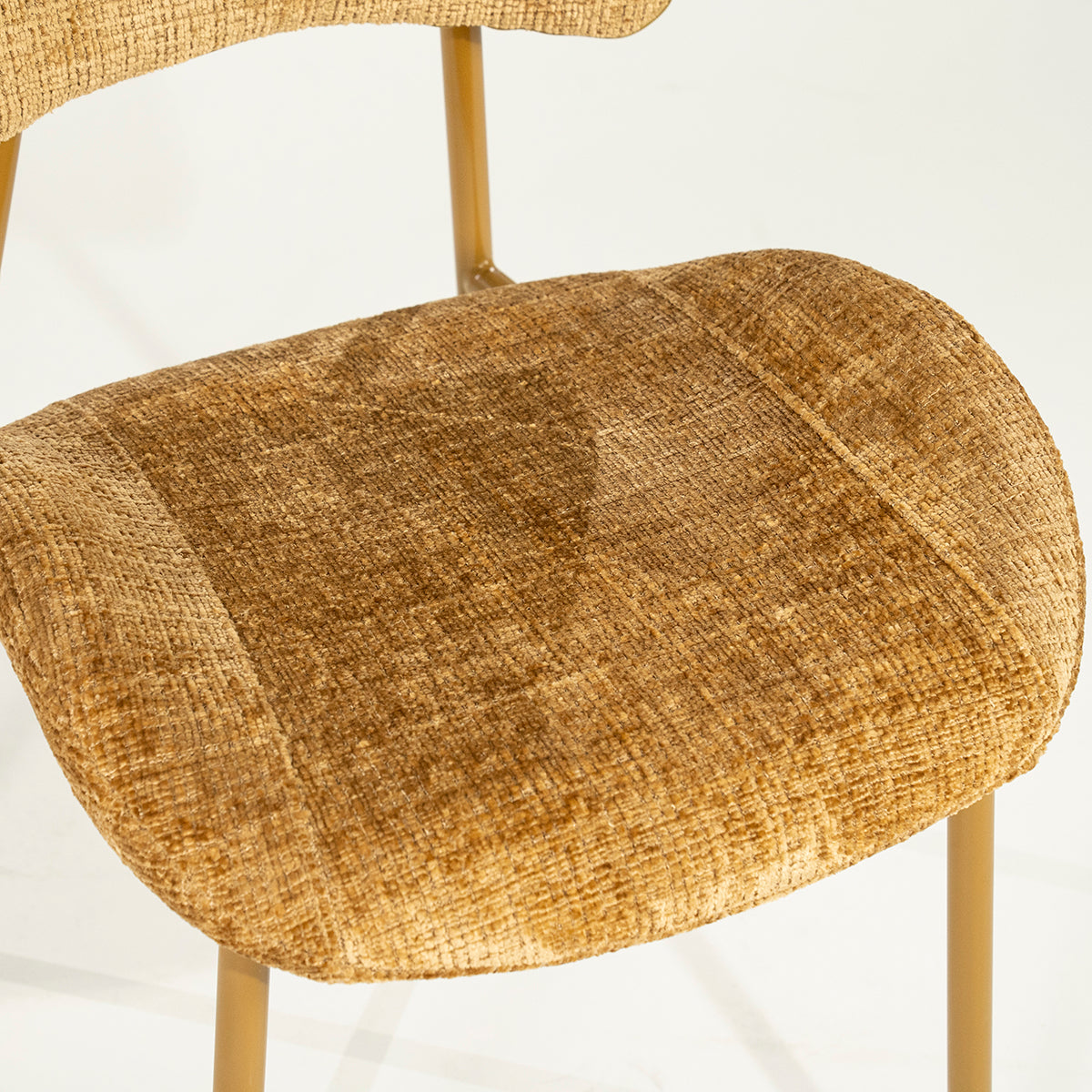 Dare Chair