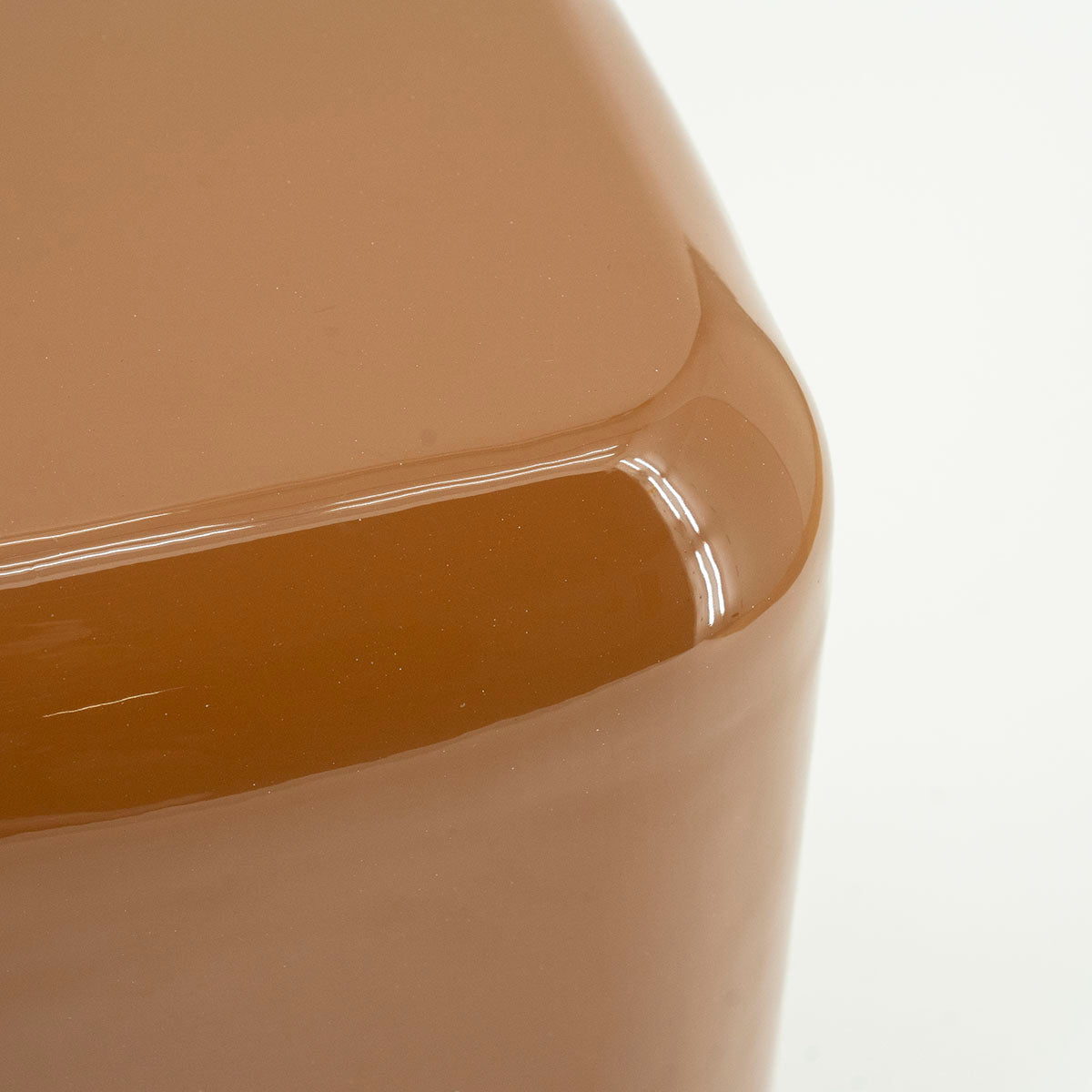 Dixon Stool - WOO .Design