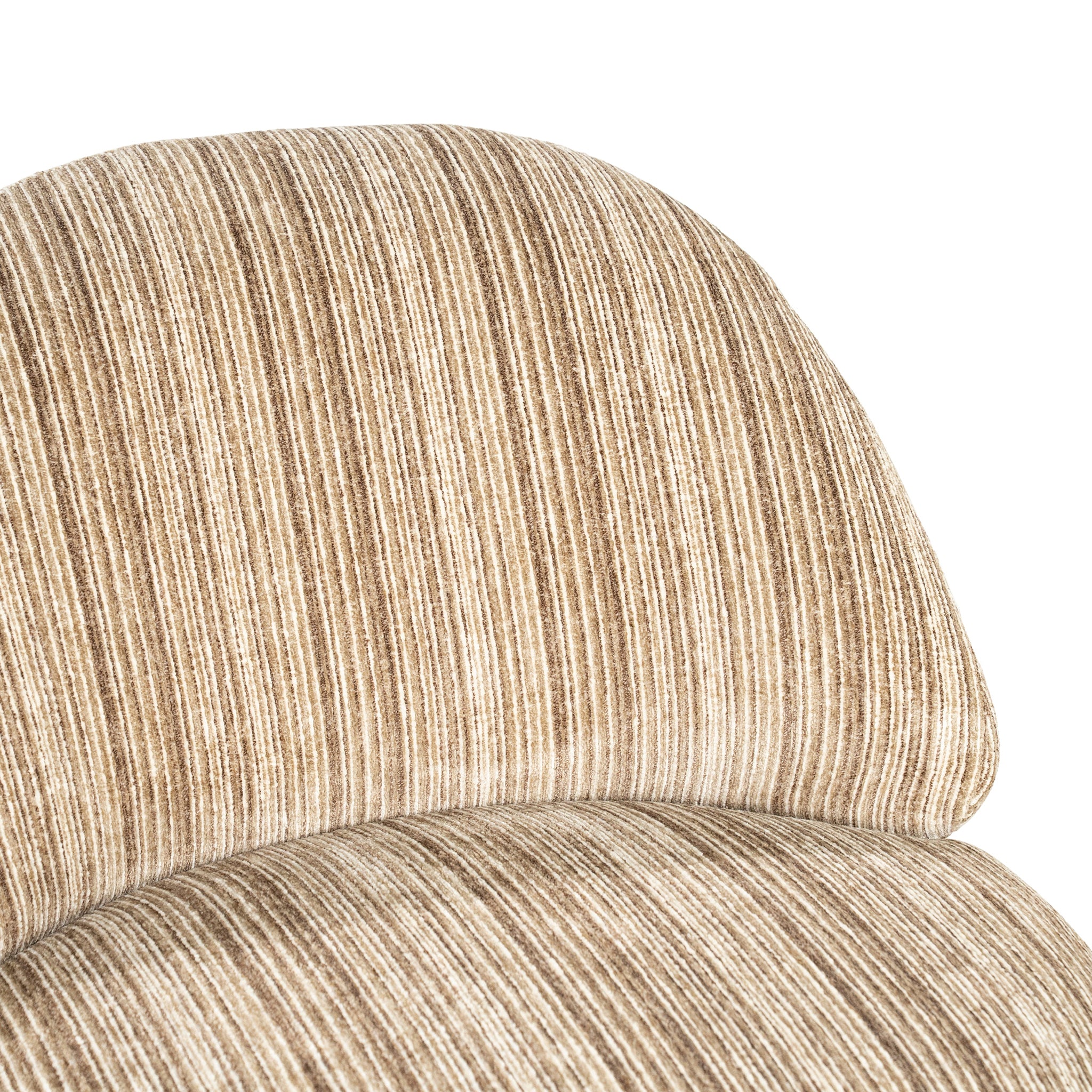 FineLine Lounge Chair