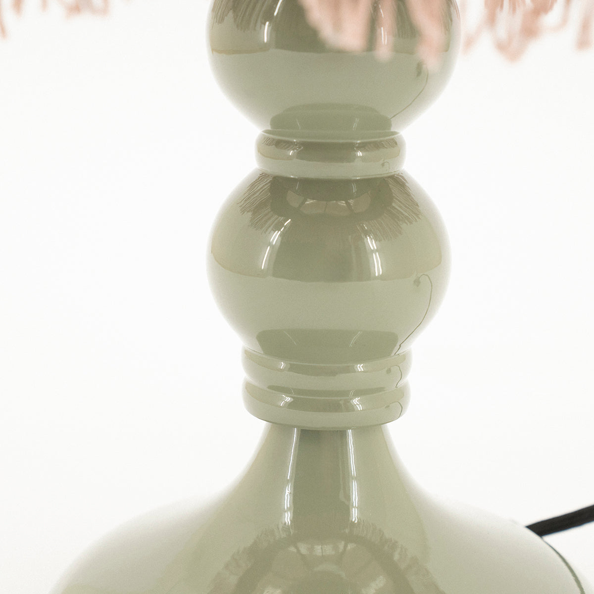 Fringaloo Table Lamp