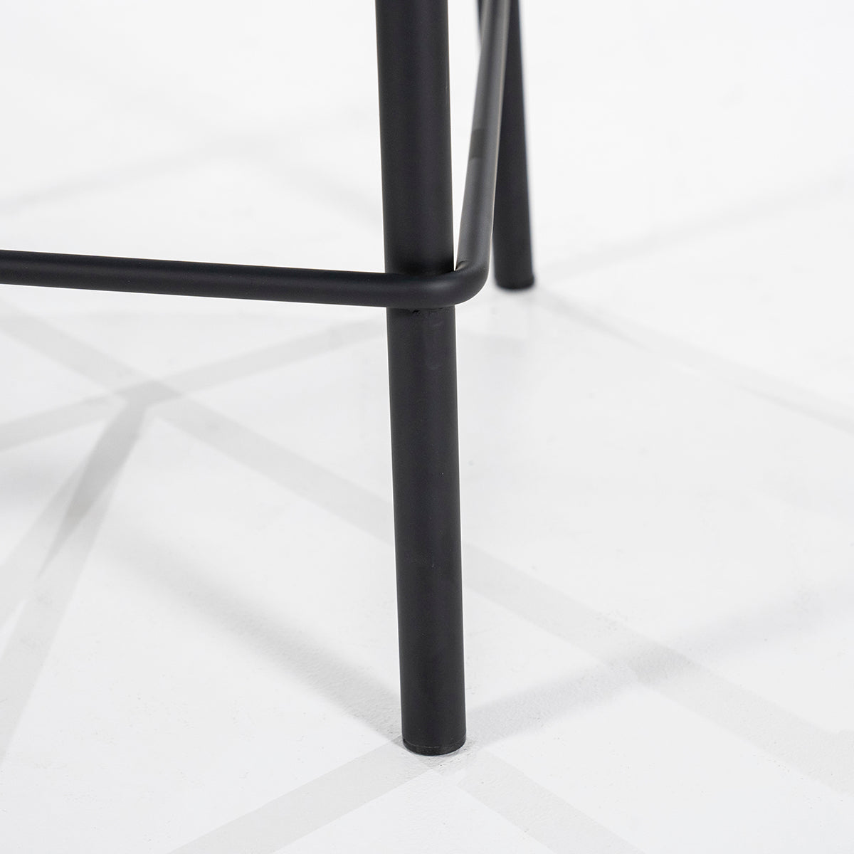 Jari Barstool