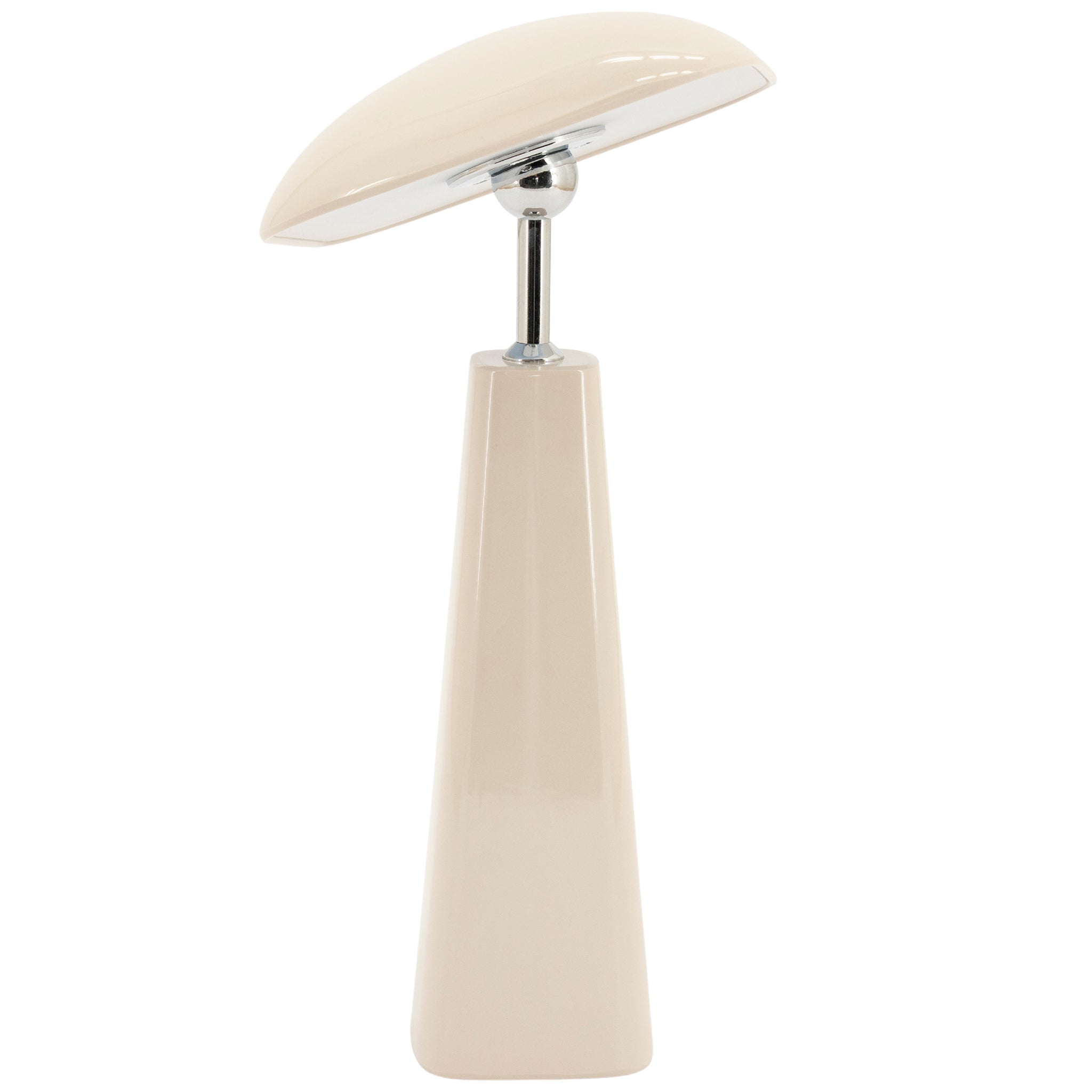 Quadra Table Lamp