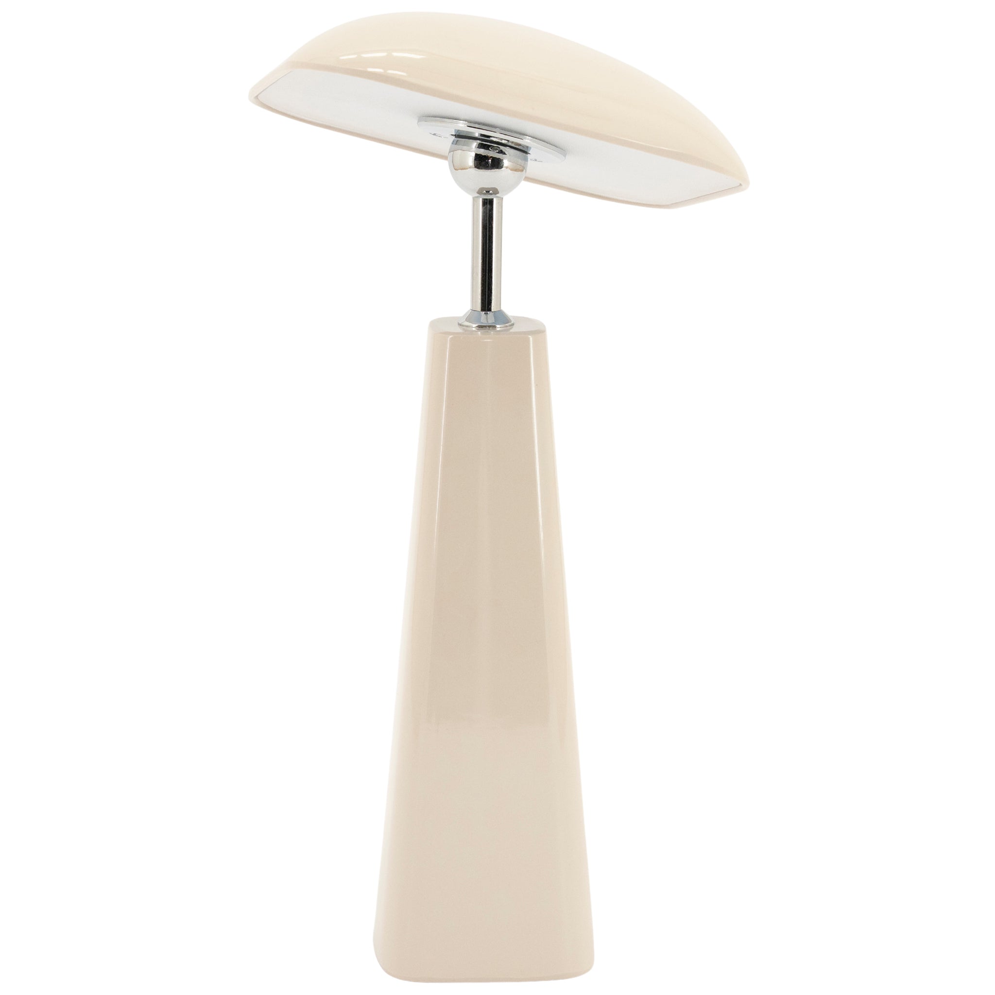Quadra Table Lamp
