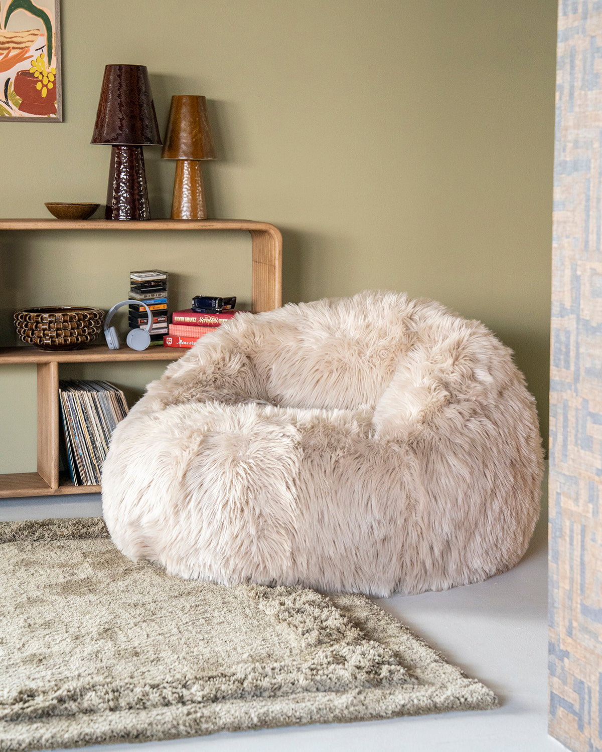 Snuzzle Lounge Chair