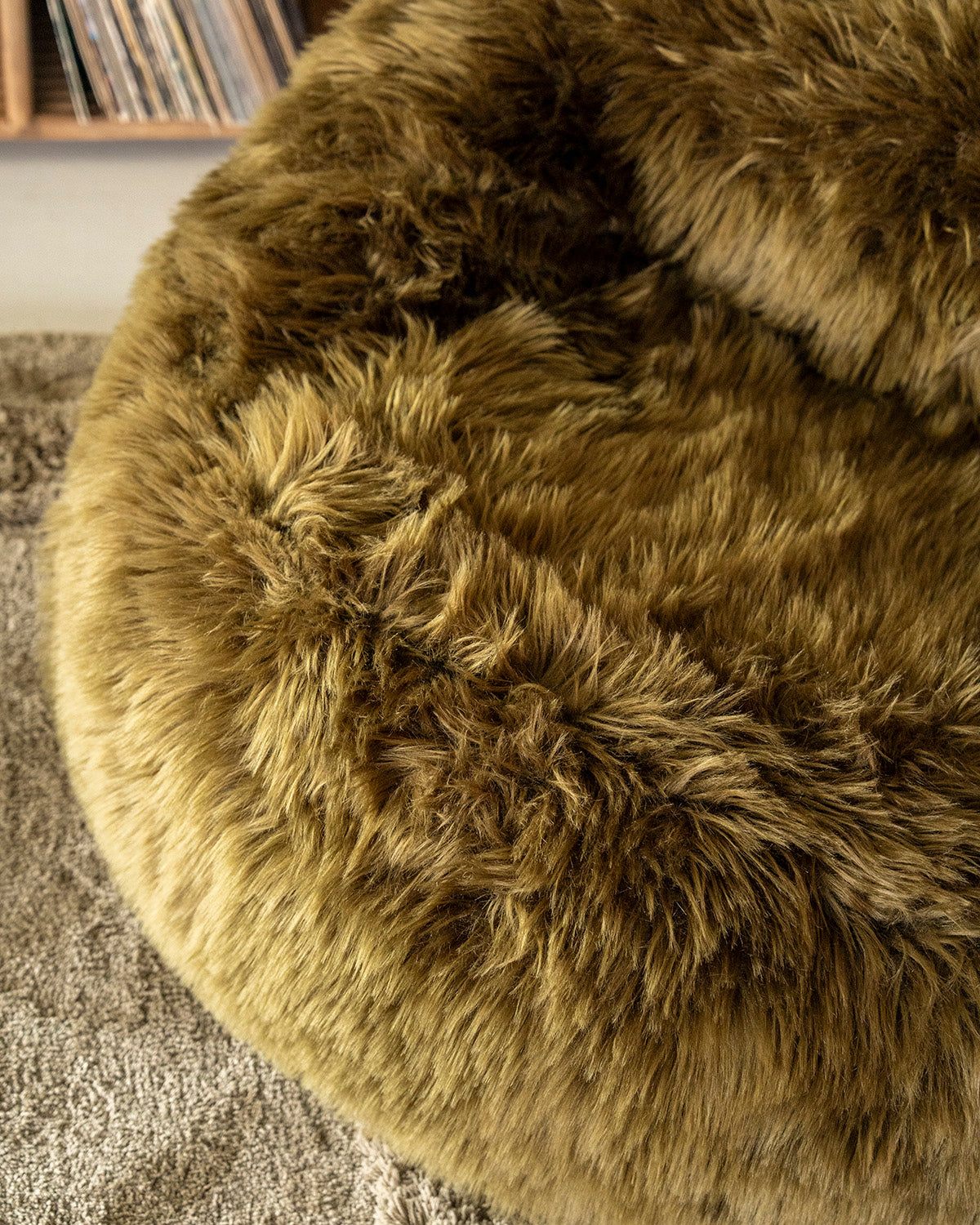 Snuzzle Lounge Chair