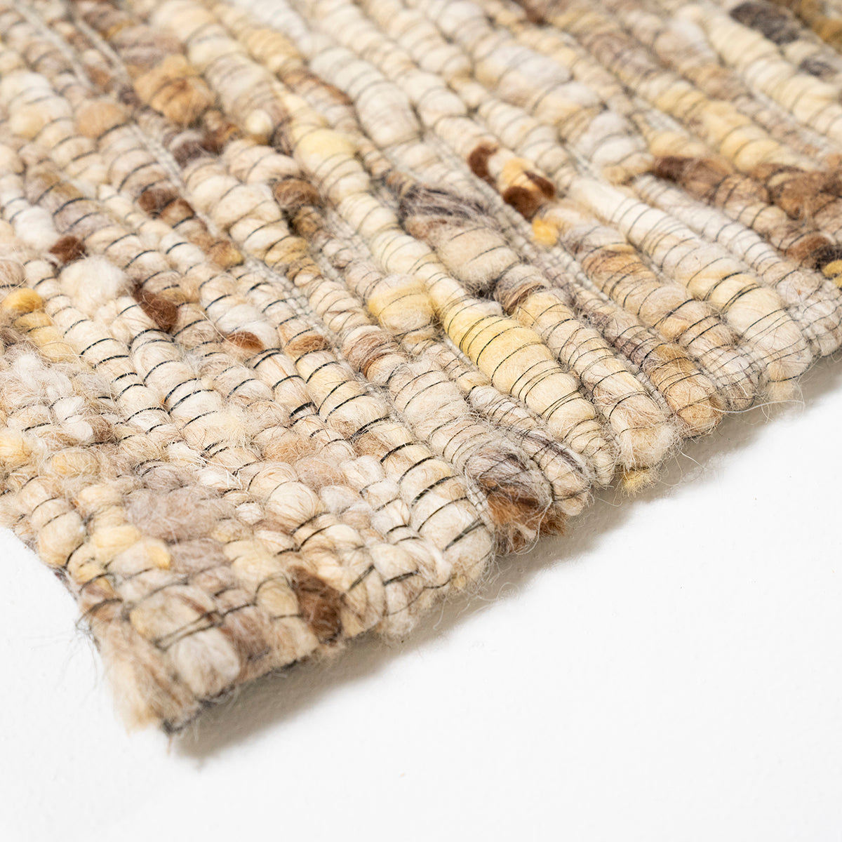 Takara Carpet - WOO .Design