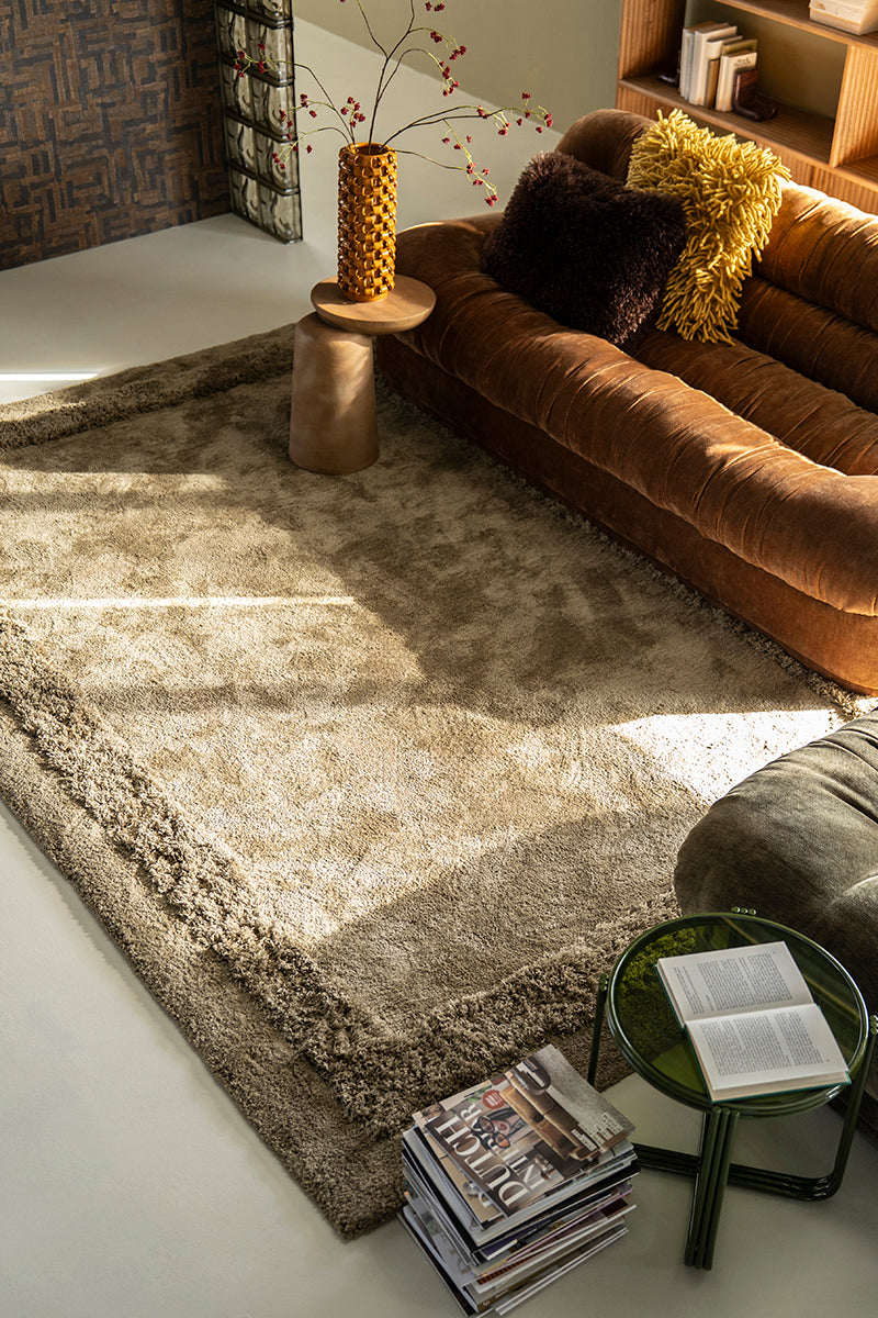 Tura Carpet