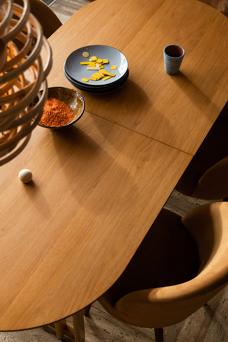 Barlet Extendable Dining Table