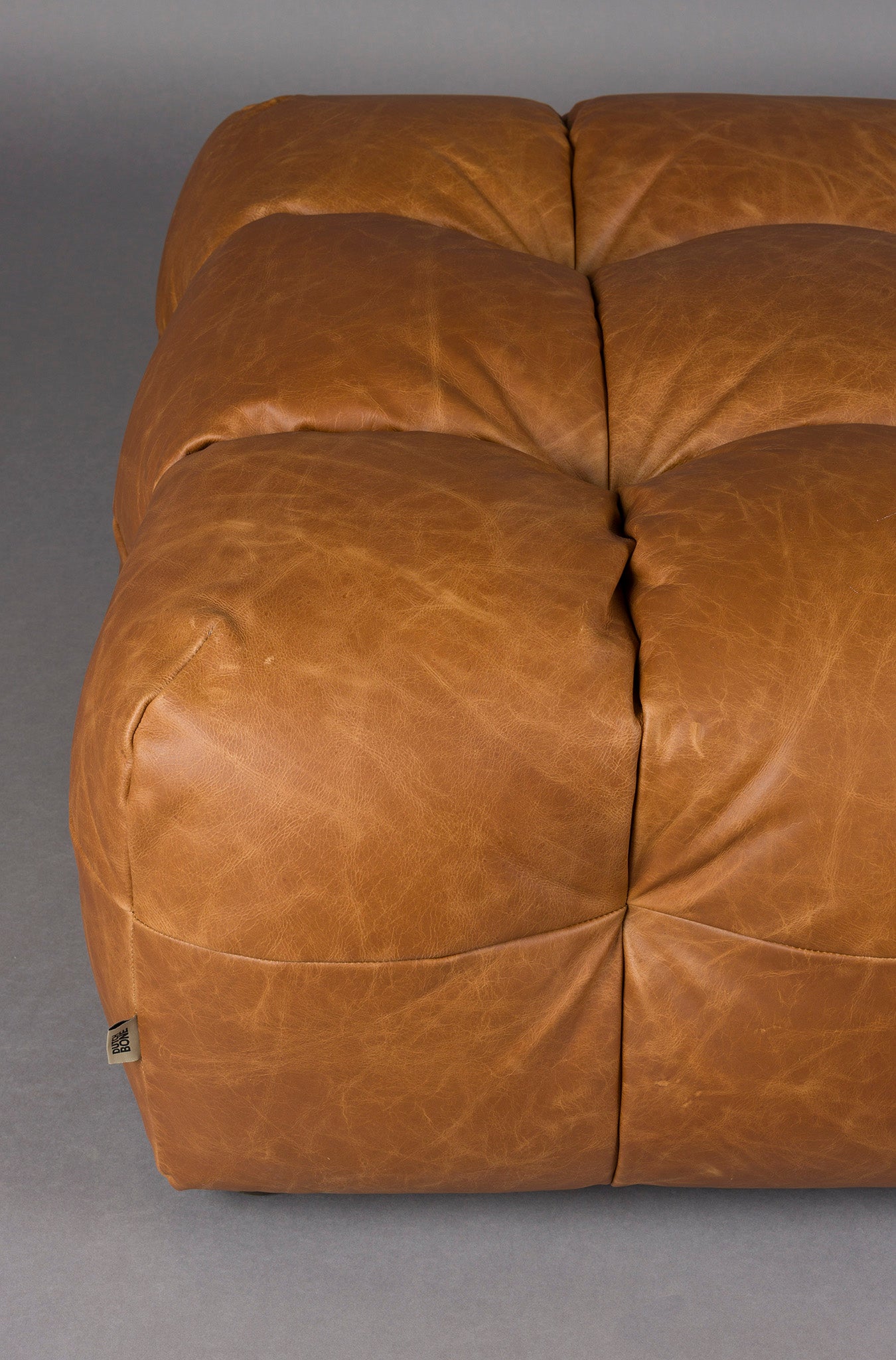 Hackman Leather Hocker