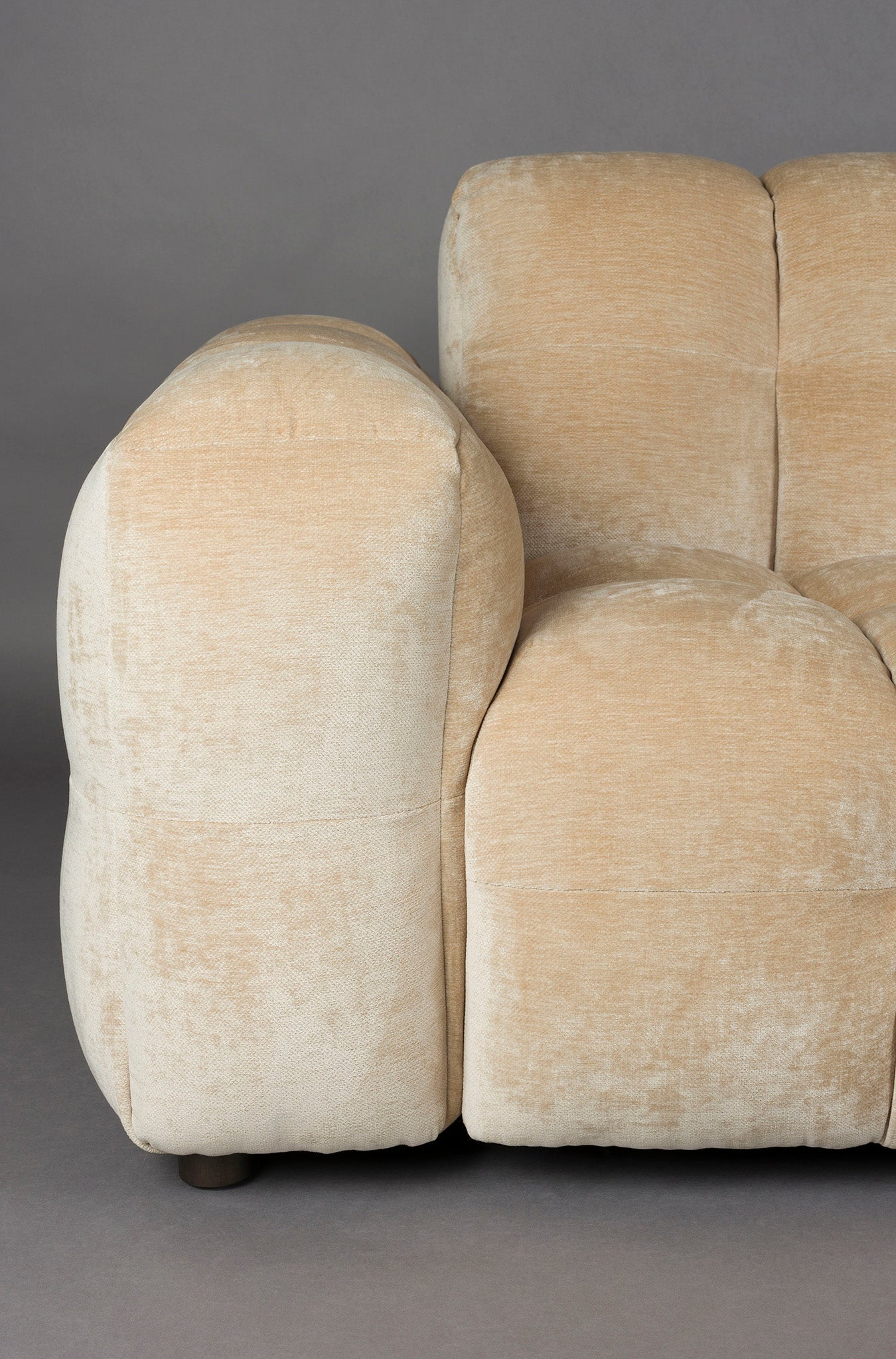 Hackman Velours Sofa