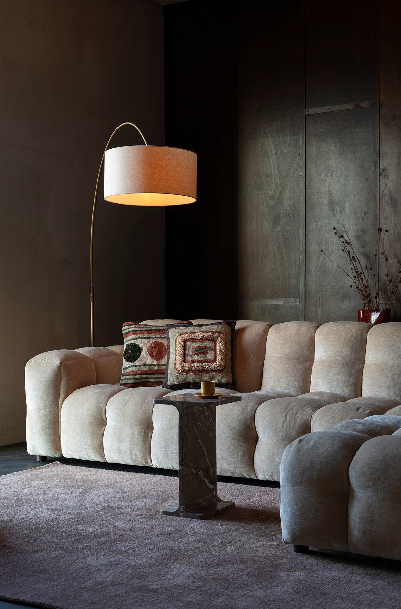Hackman Velours Sofa