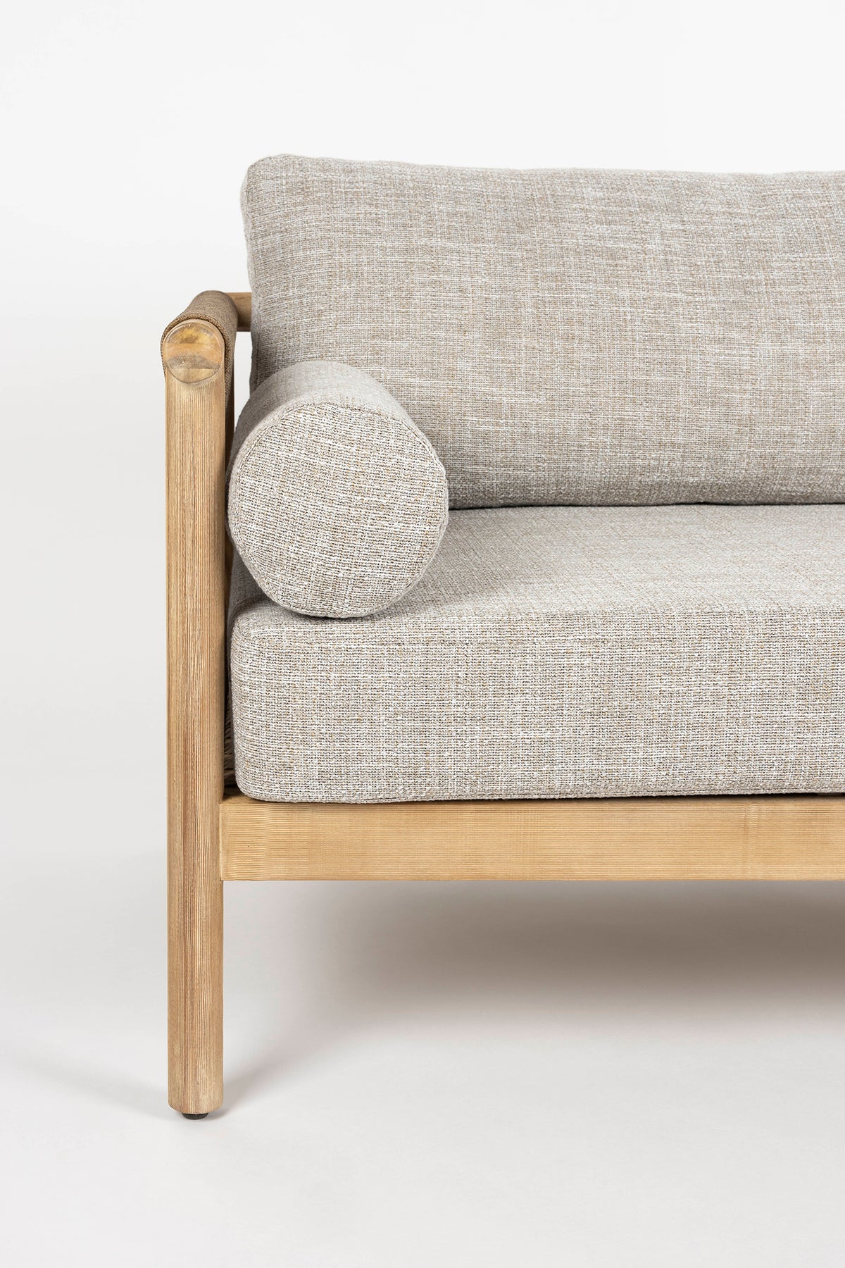 Oasis Outdoor Lounge Chair