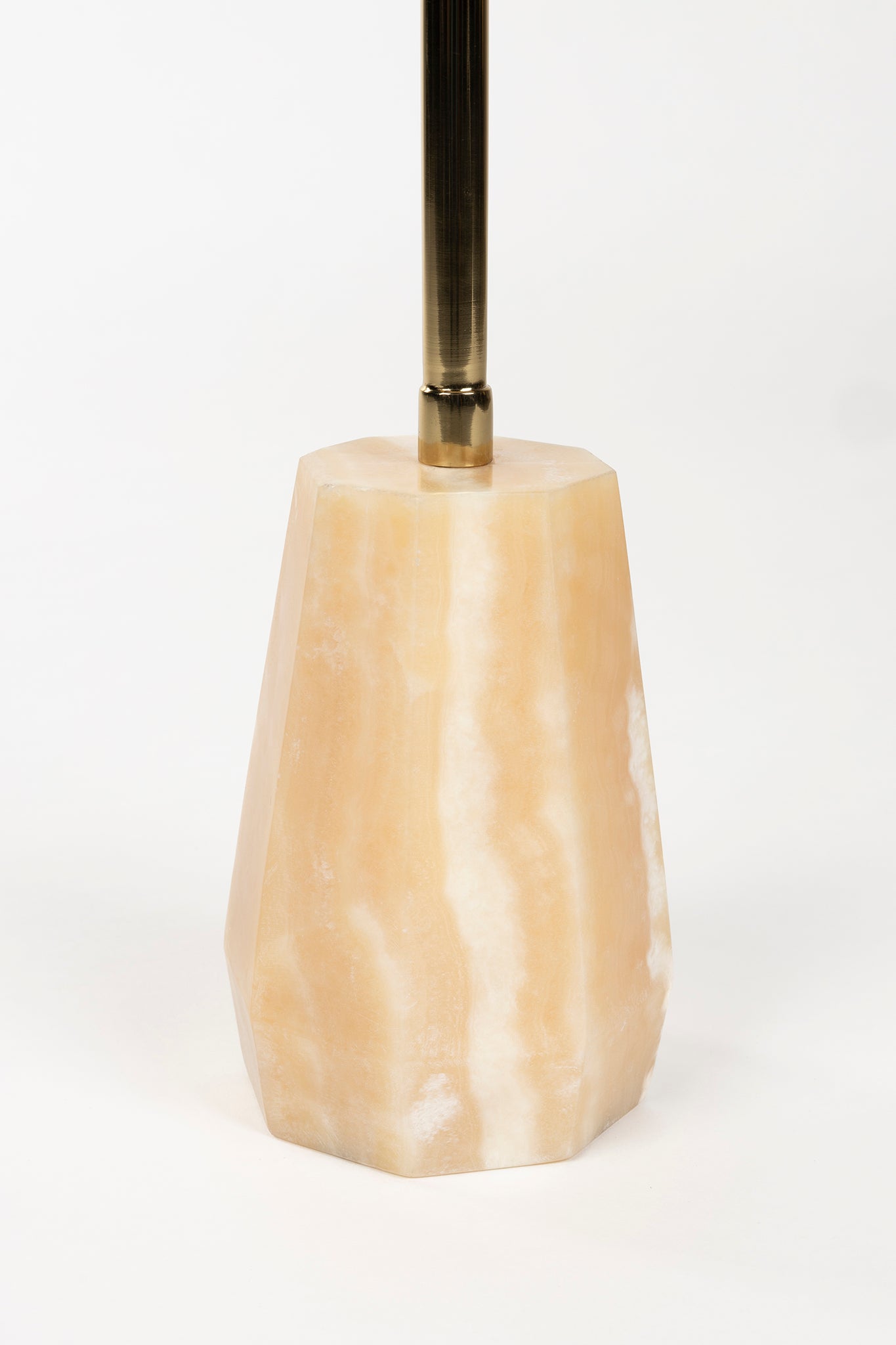 Onno Side Table