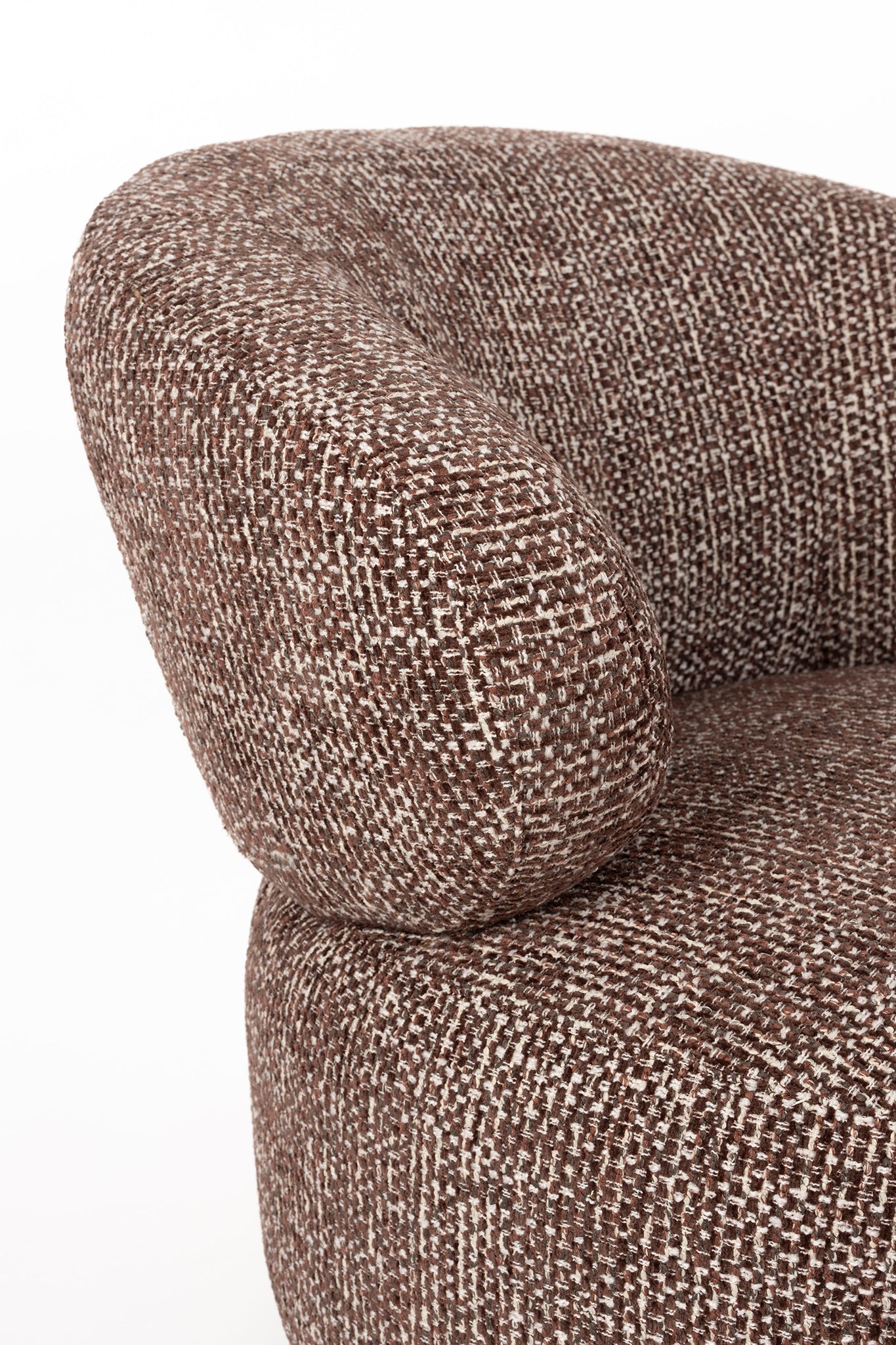 Walter Lounge Chair