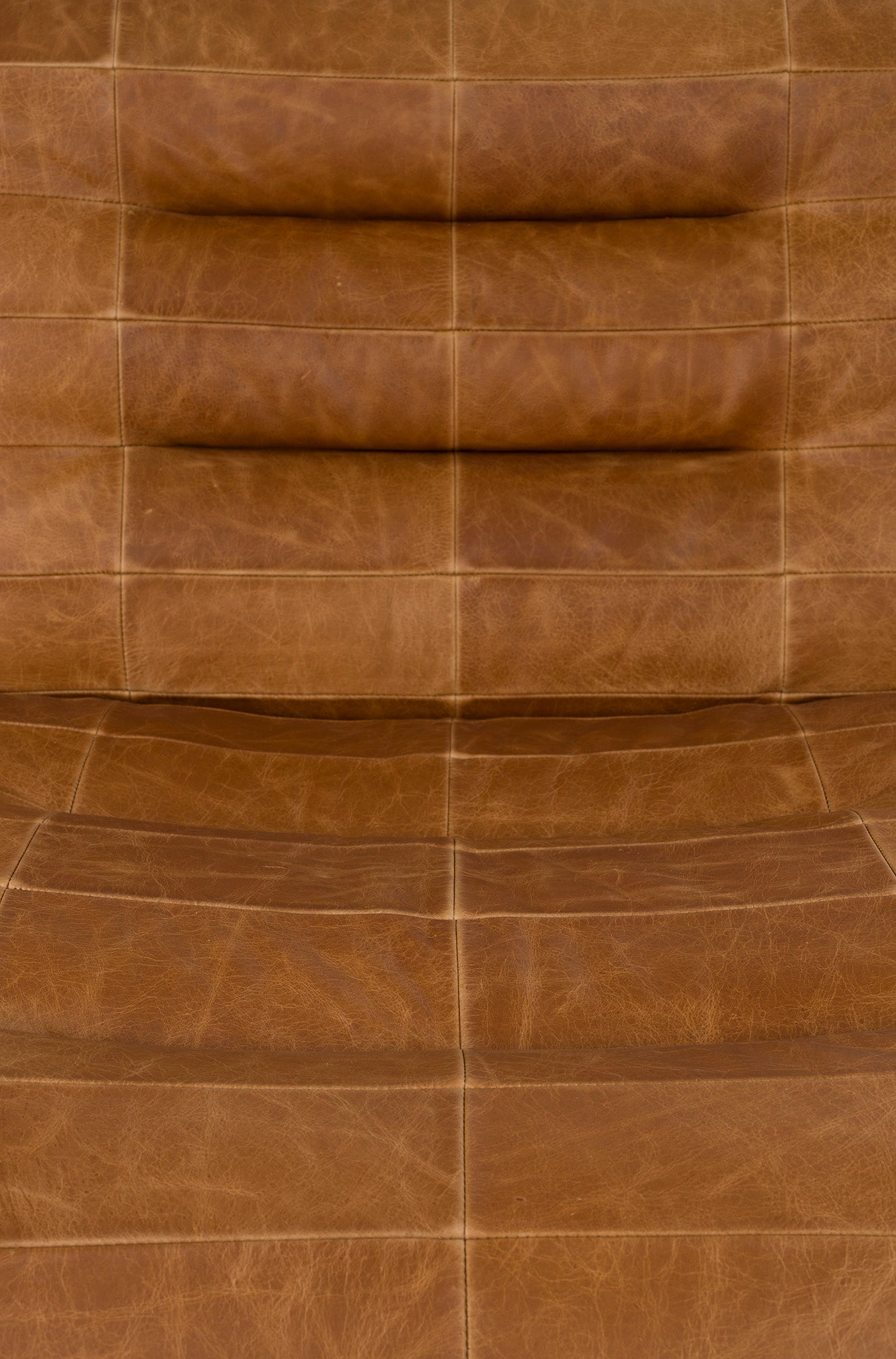 Wyatt Wax Leather Lounge Chair