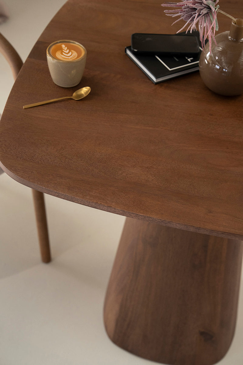 Aron Dining Table