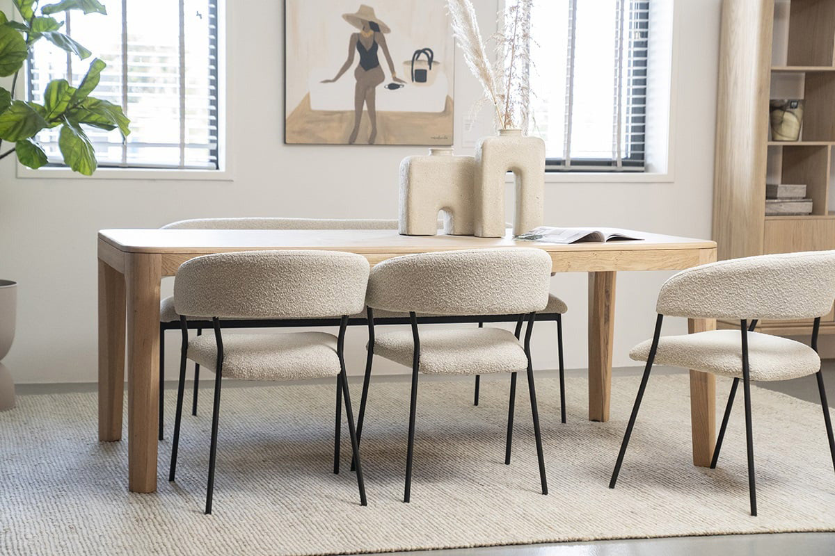 Harvey Oak Dining Table 200 cm (Display)