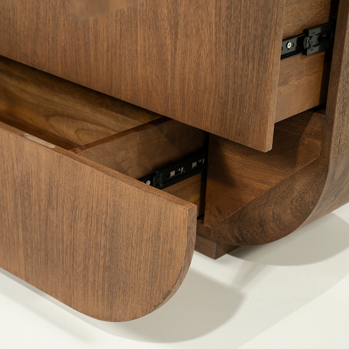 King Cabinet