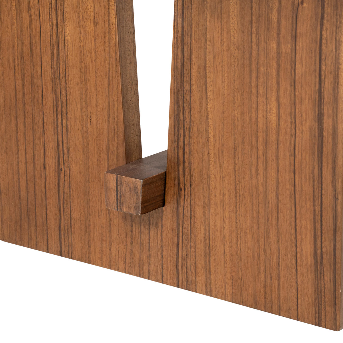 Lira Dining Table
