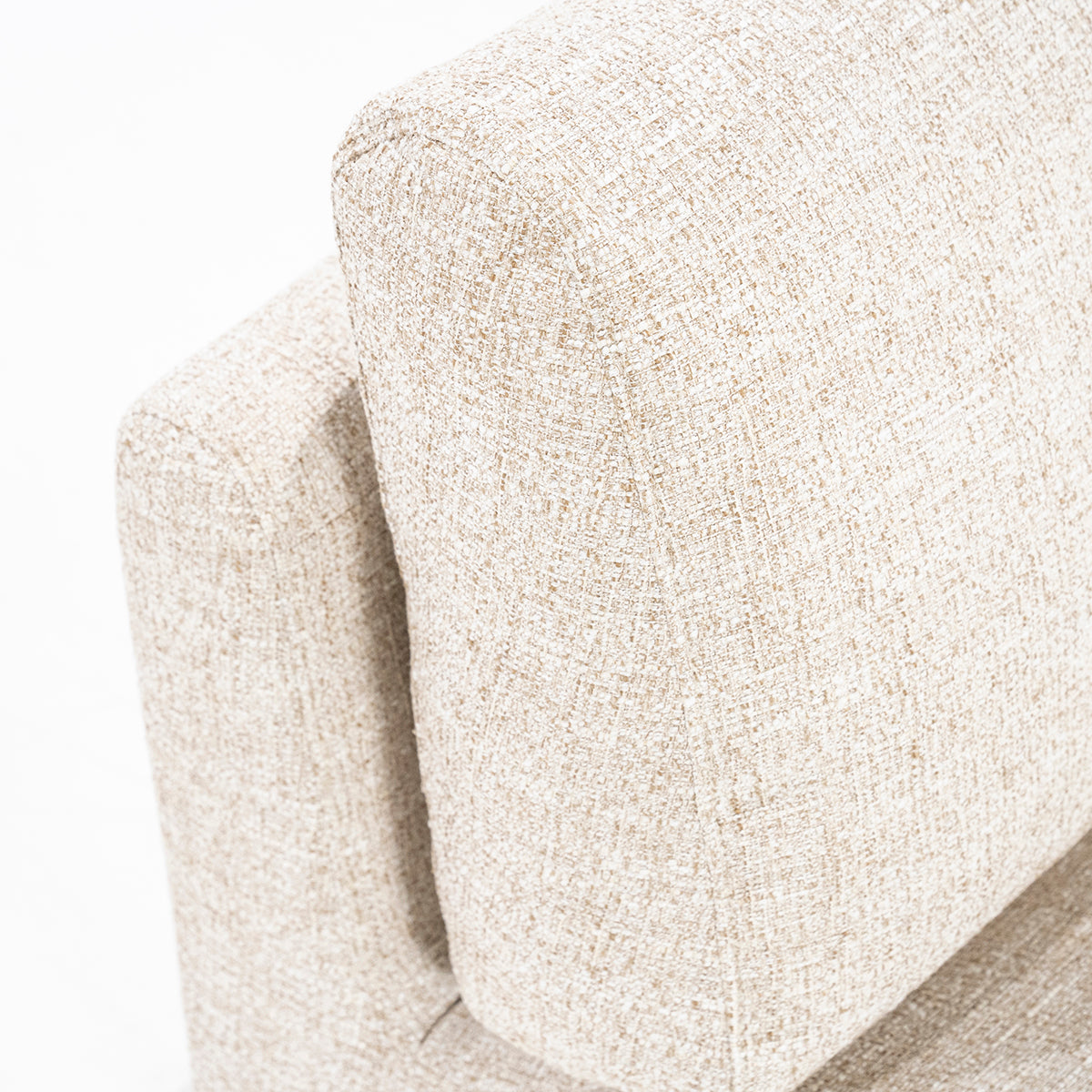 Lucia Donna Lounge Chair