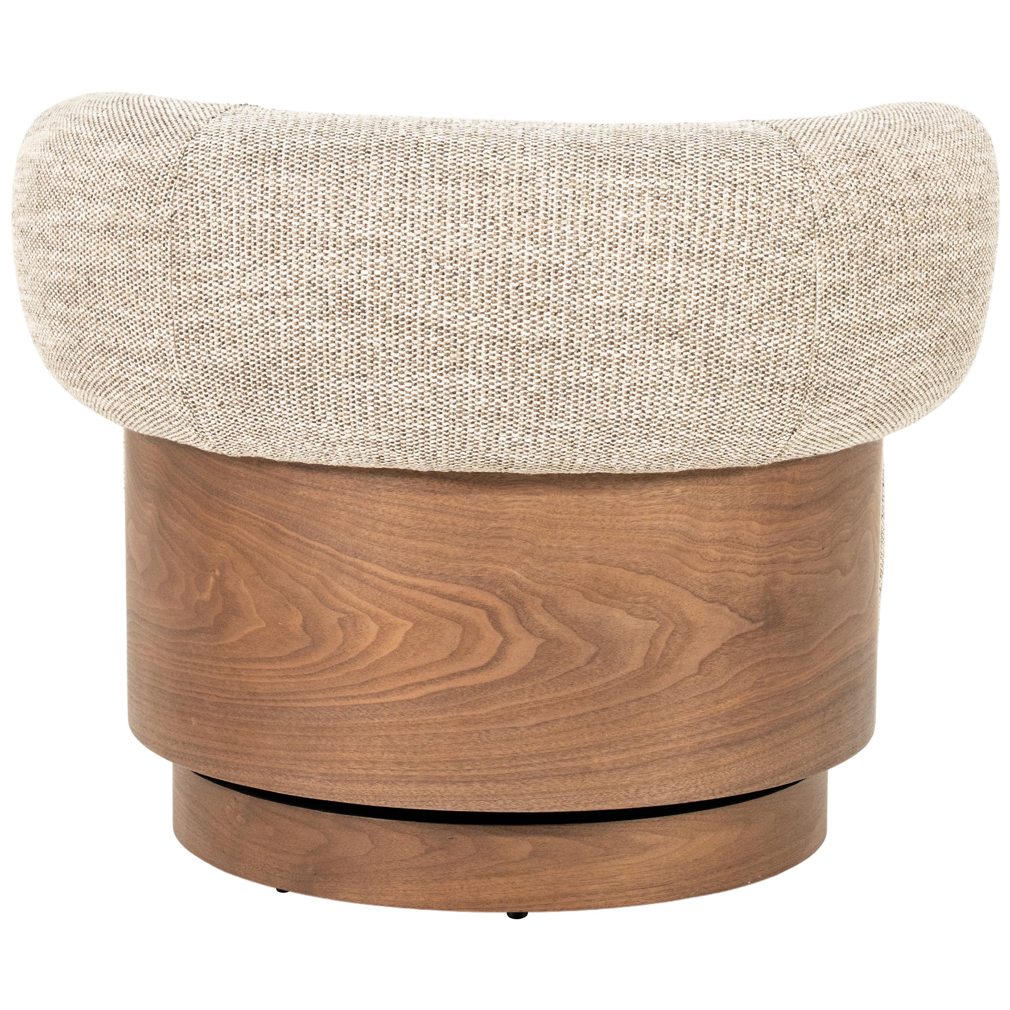 Nila Vanu Armchair