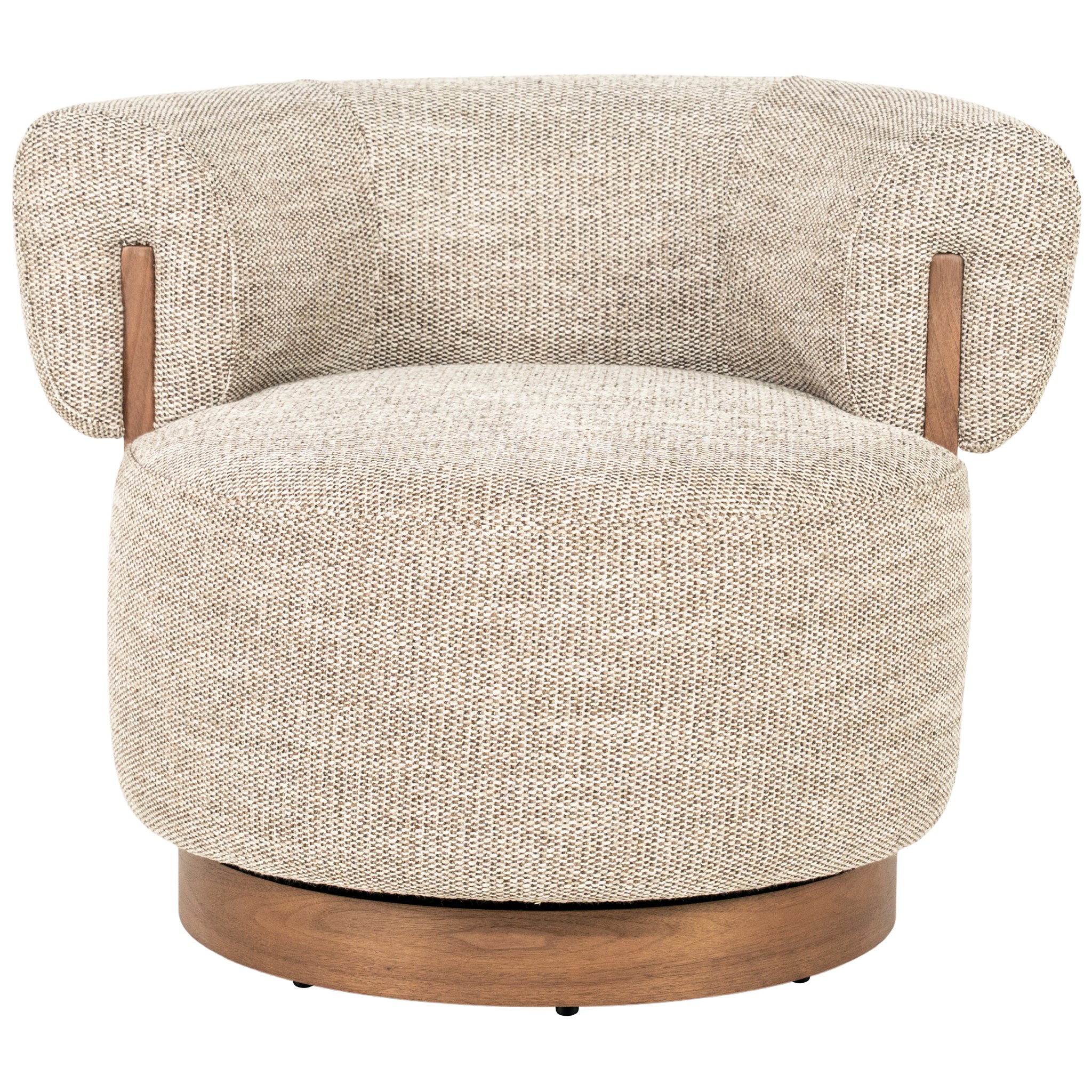 Nila Vanu Armchair