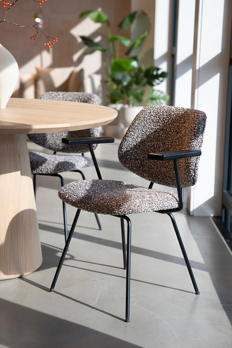 Jon Maywood Chair with Armrest - WOO .Design