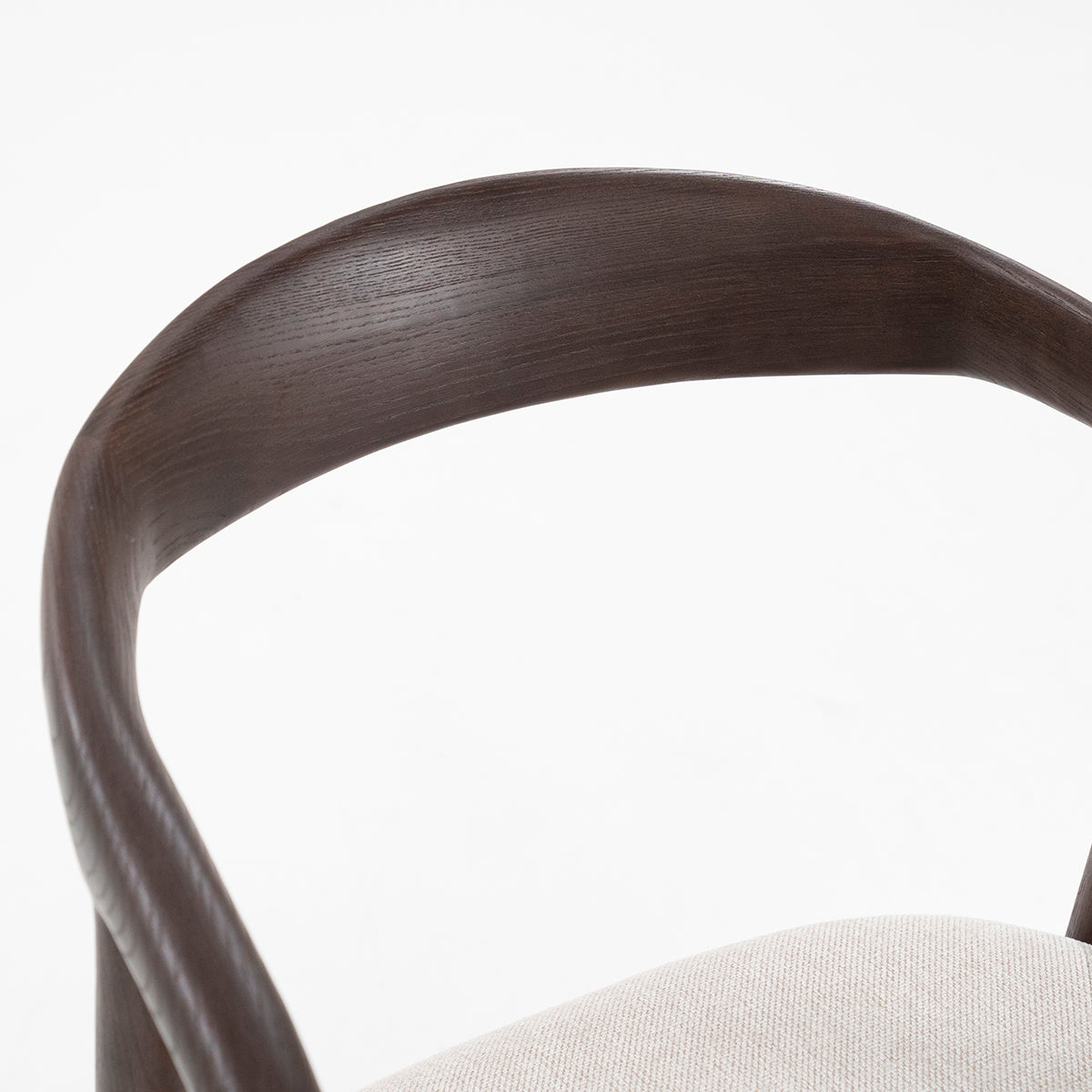 Rayven Brown Chair (Dispaly)