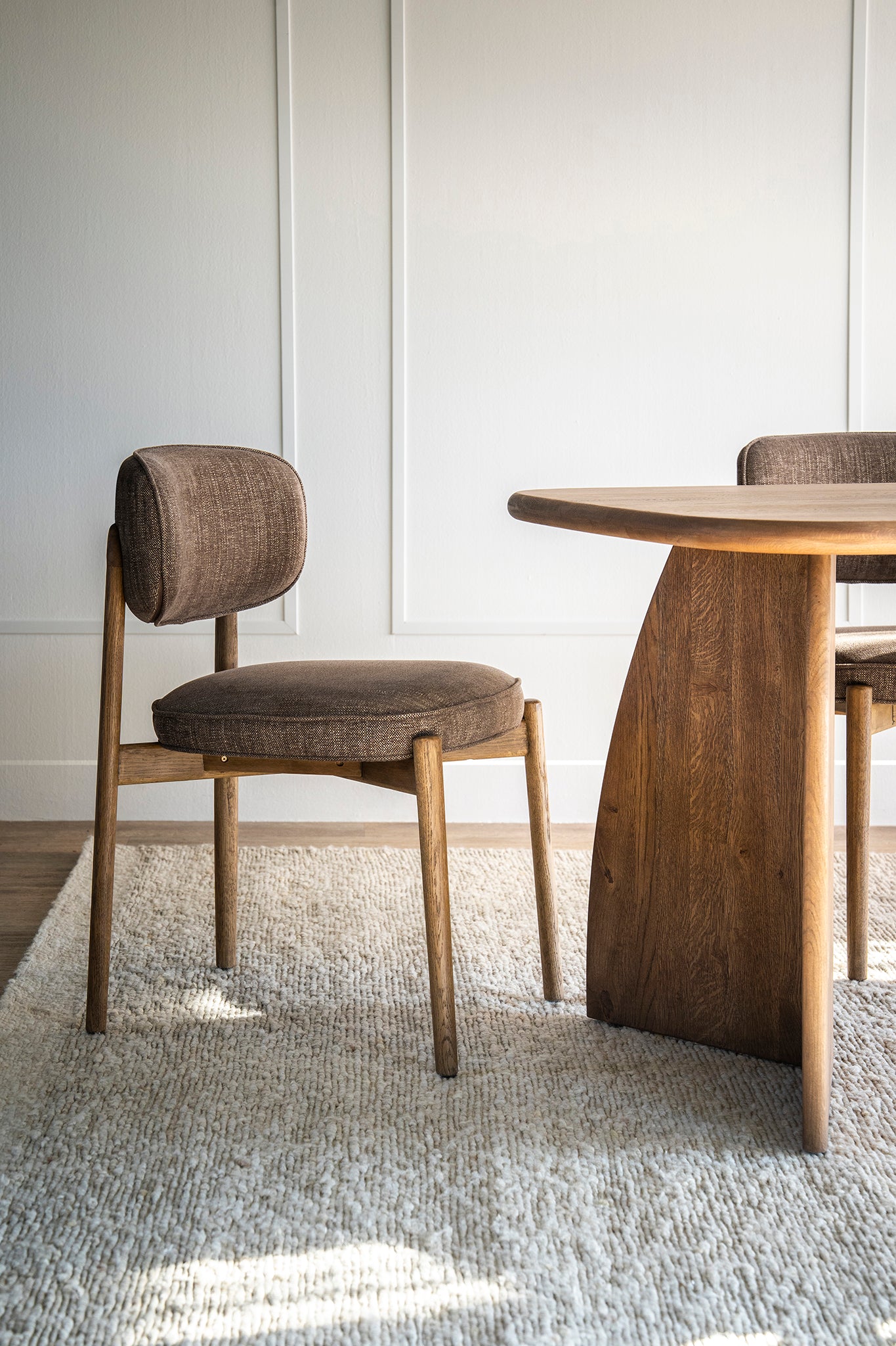 Rune Serene Chair