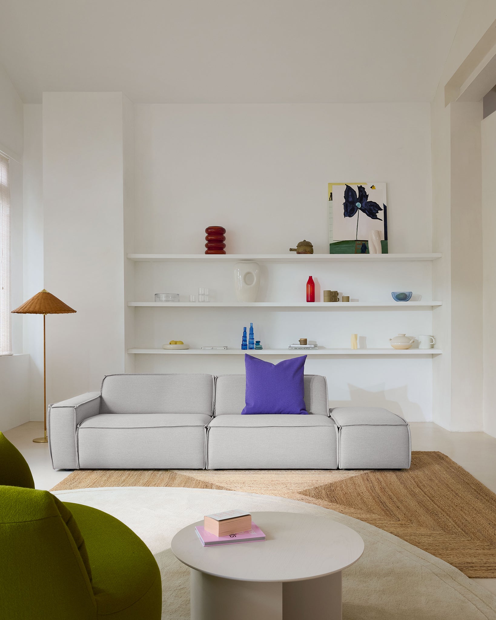 Edge Loveseat