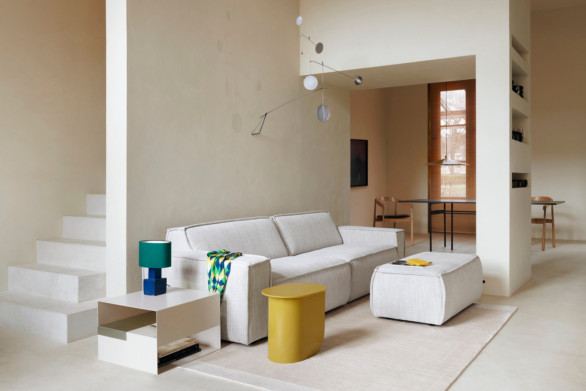 Edge Loveseat