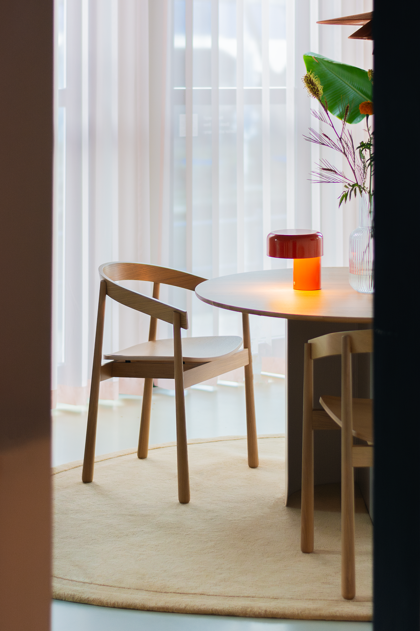 Scoop Table Lamp
