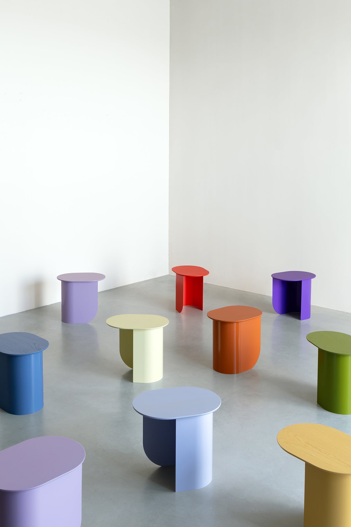 Plateau Side Table