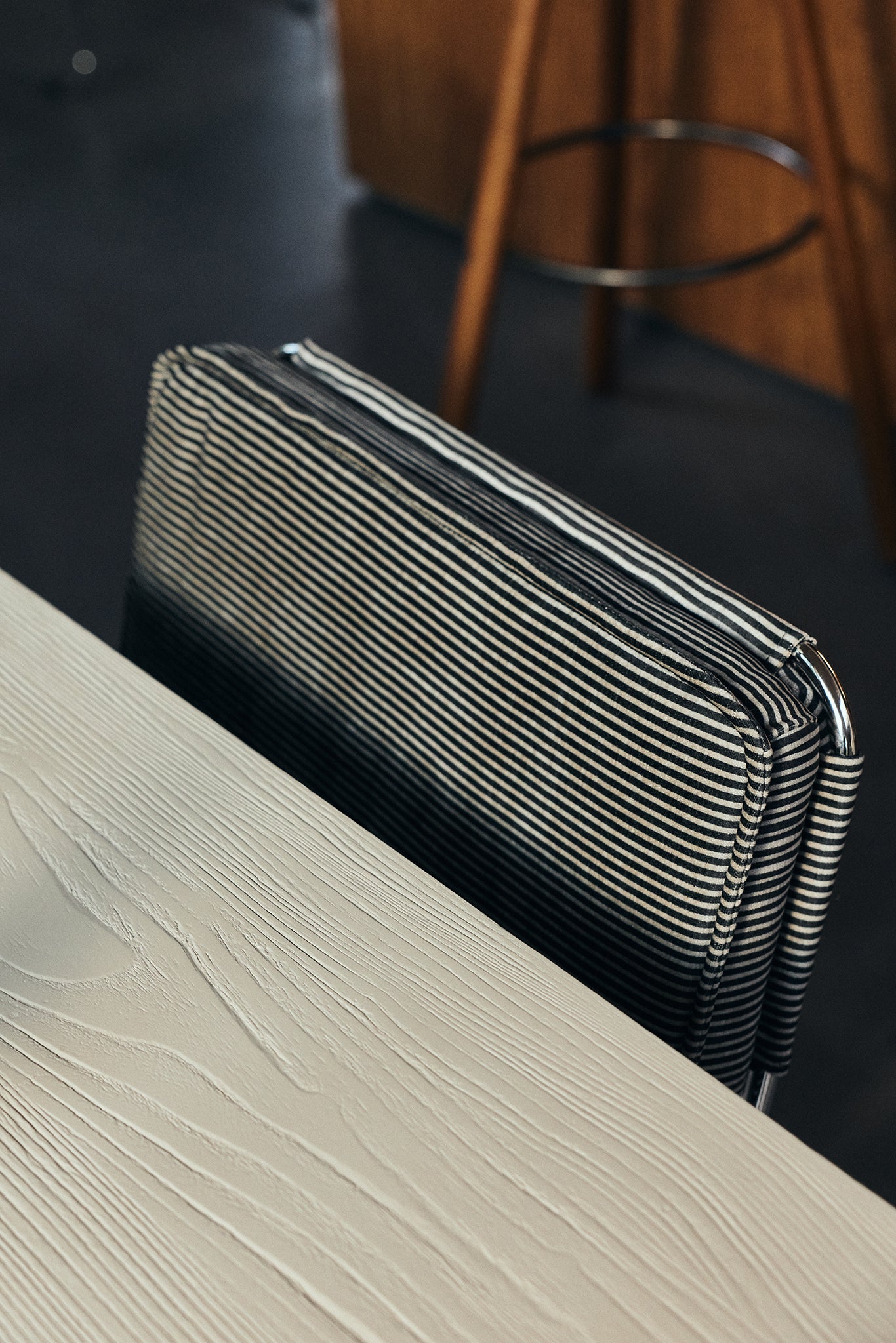 Endless Dining Chair