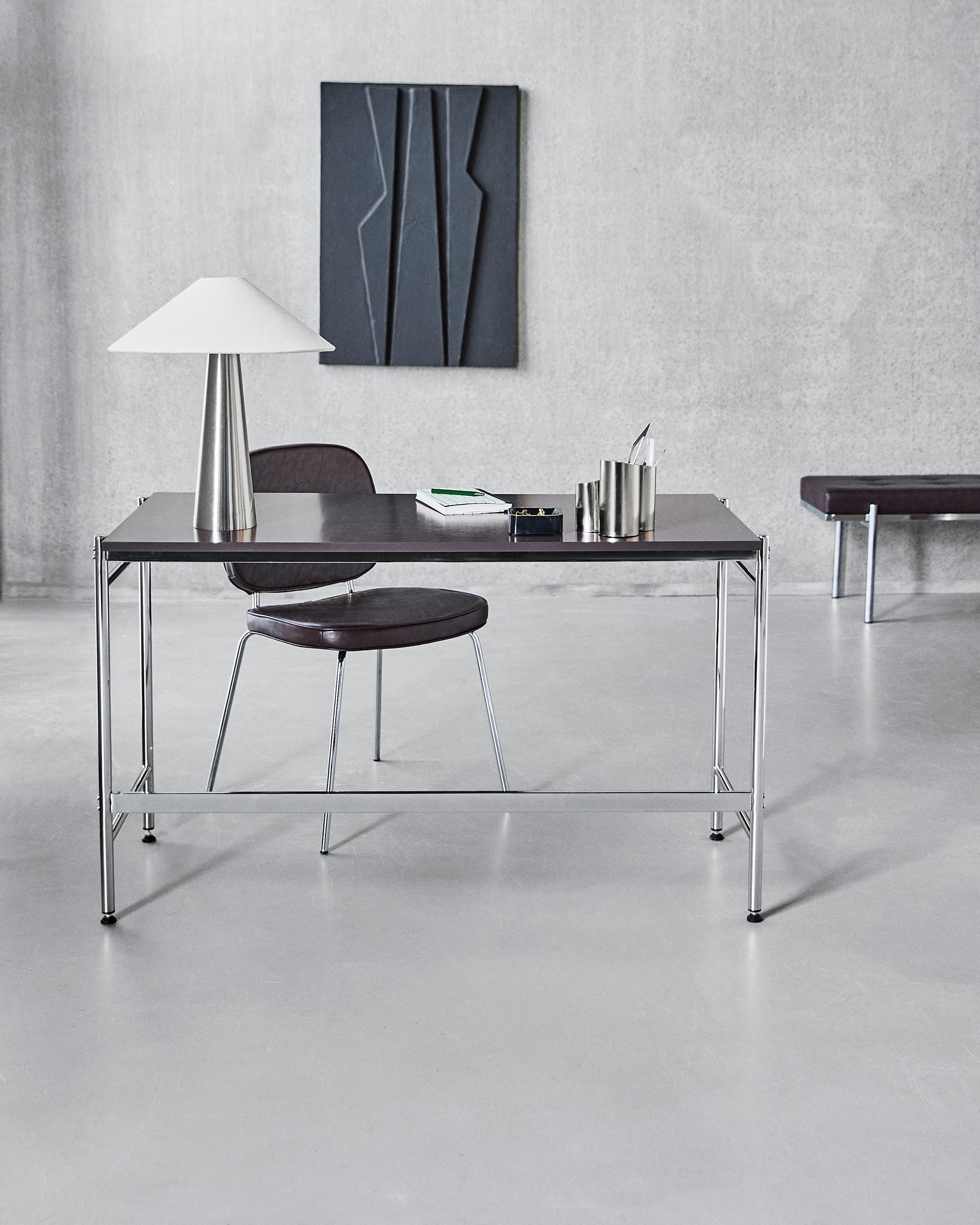 Arph Desk