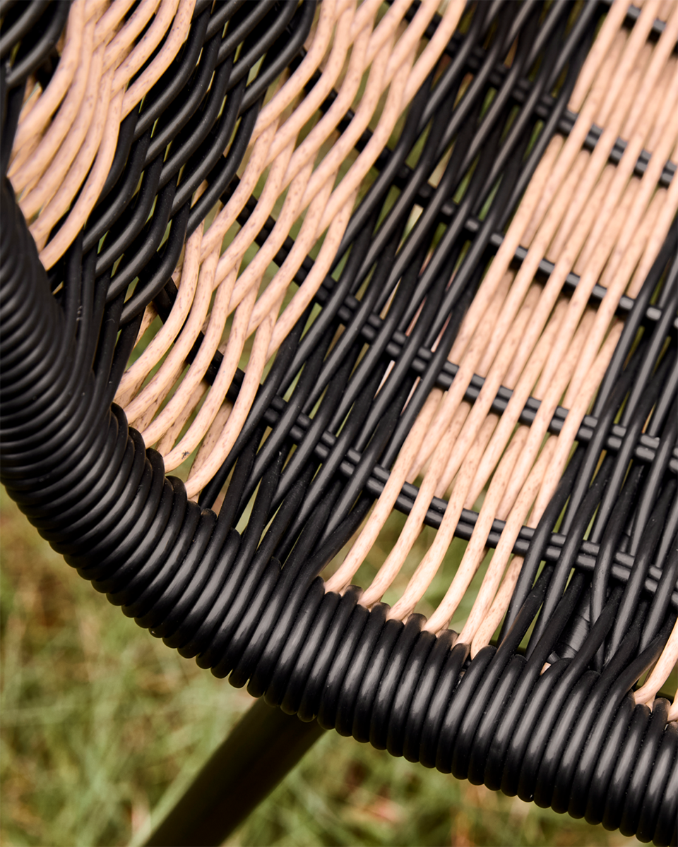 Hapur Chair