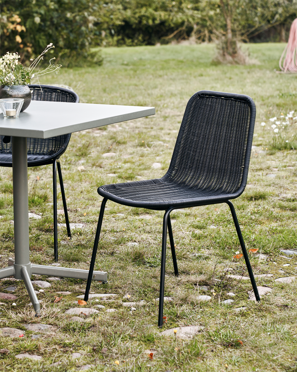 Hapur Chair