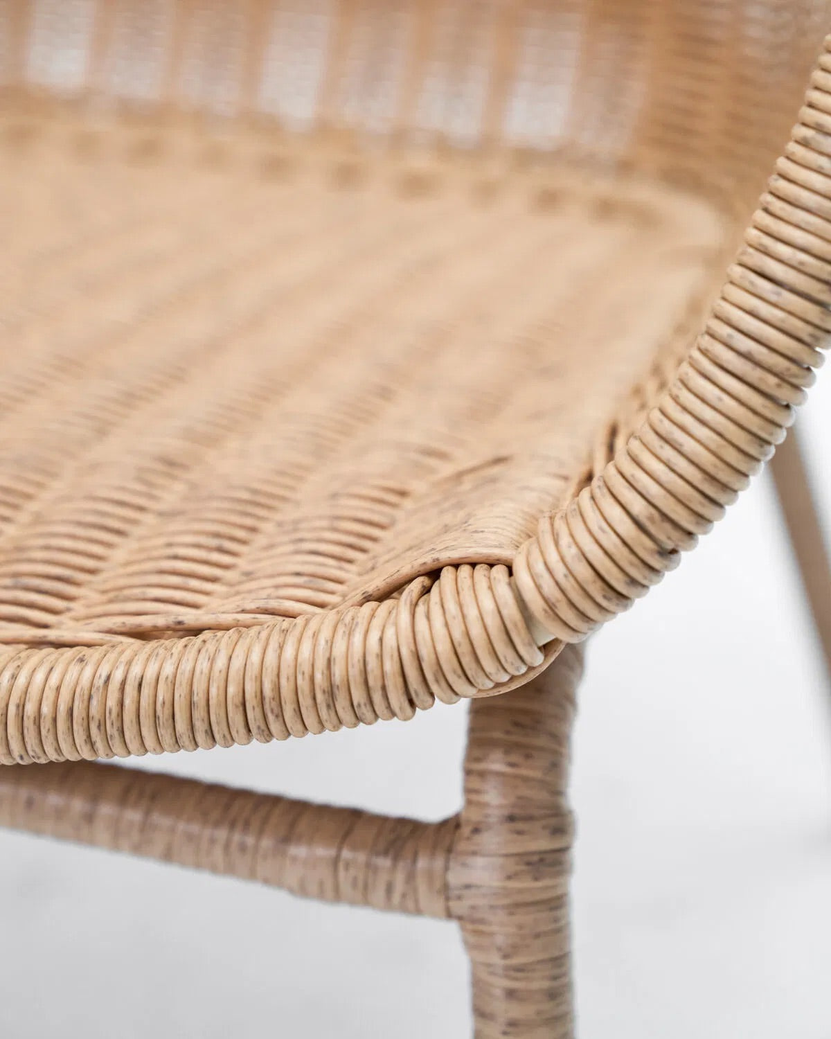 Hapur Natural Lounge Chair