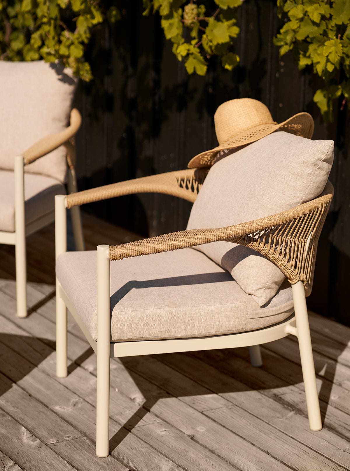 Abela Lounge Set