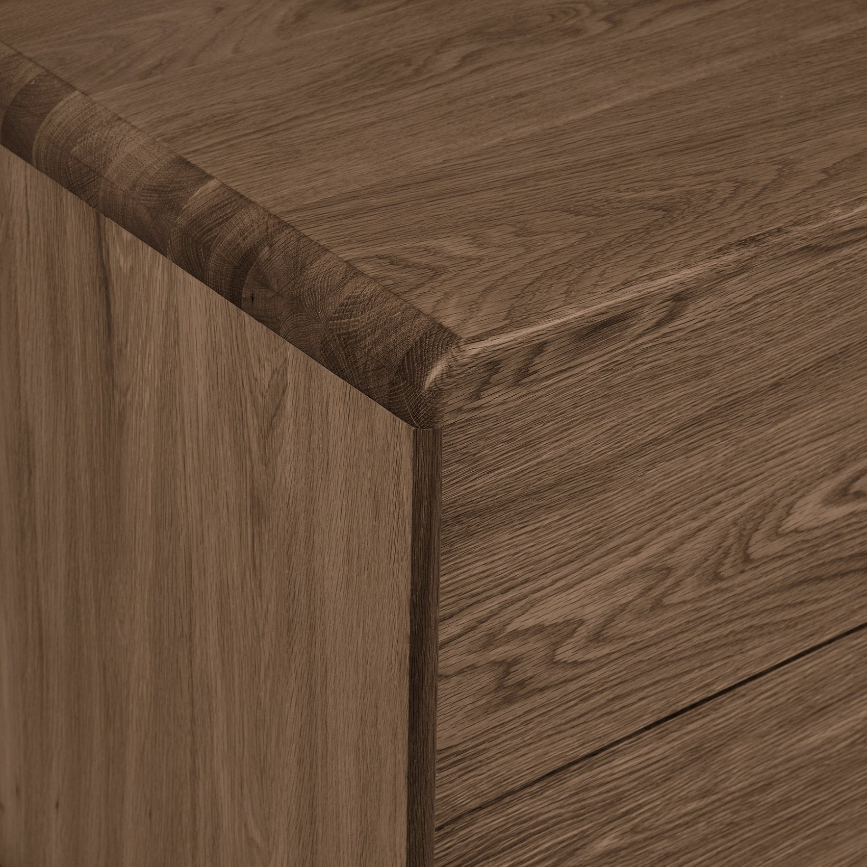 Darwin Sideboard