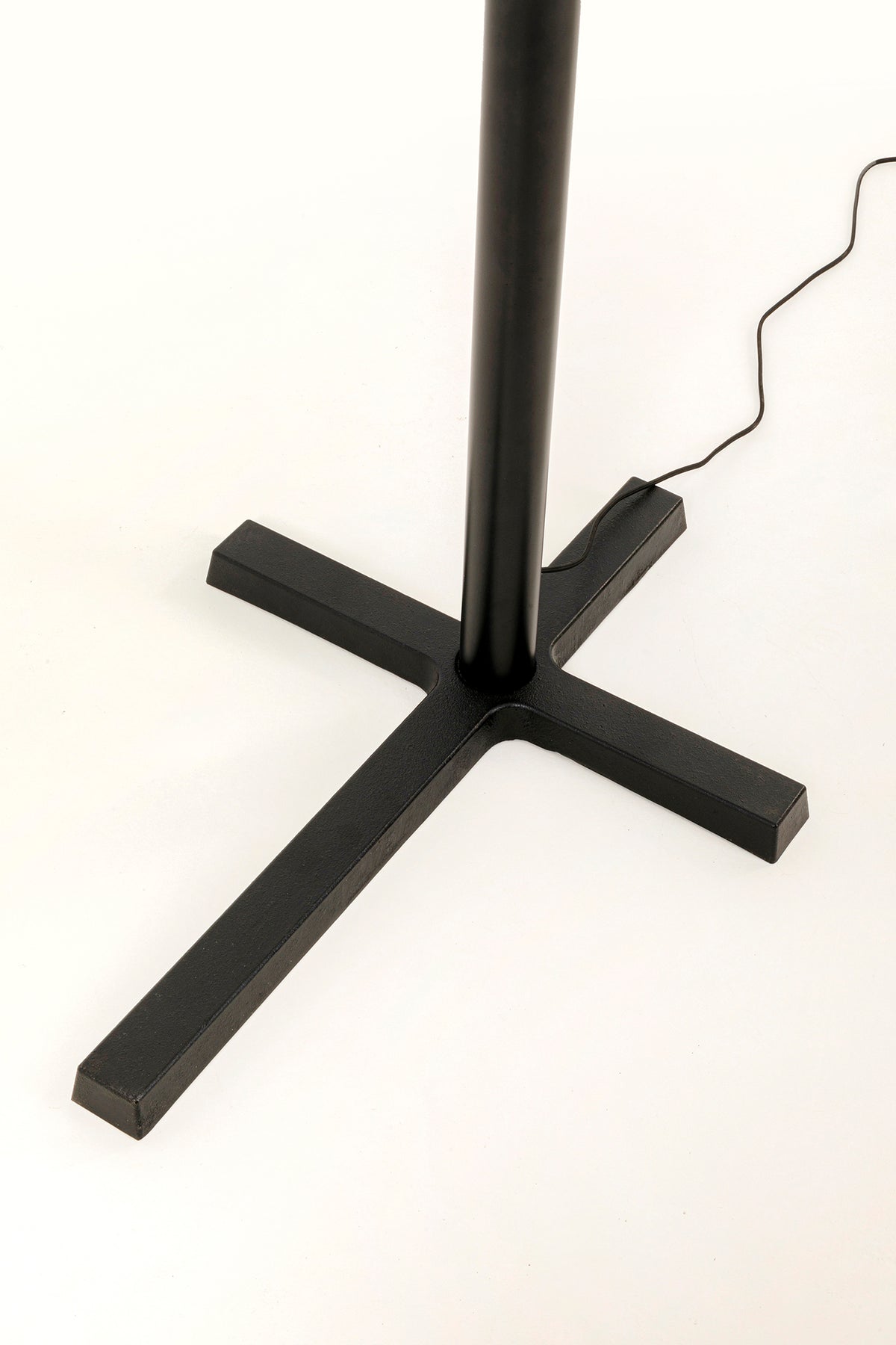 Cappellino Black Matt Floor Lamp