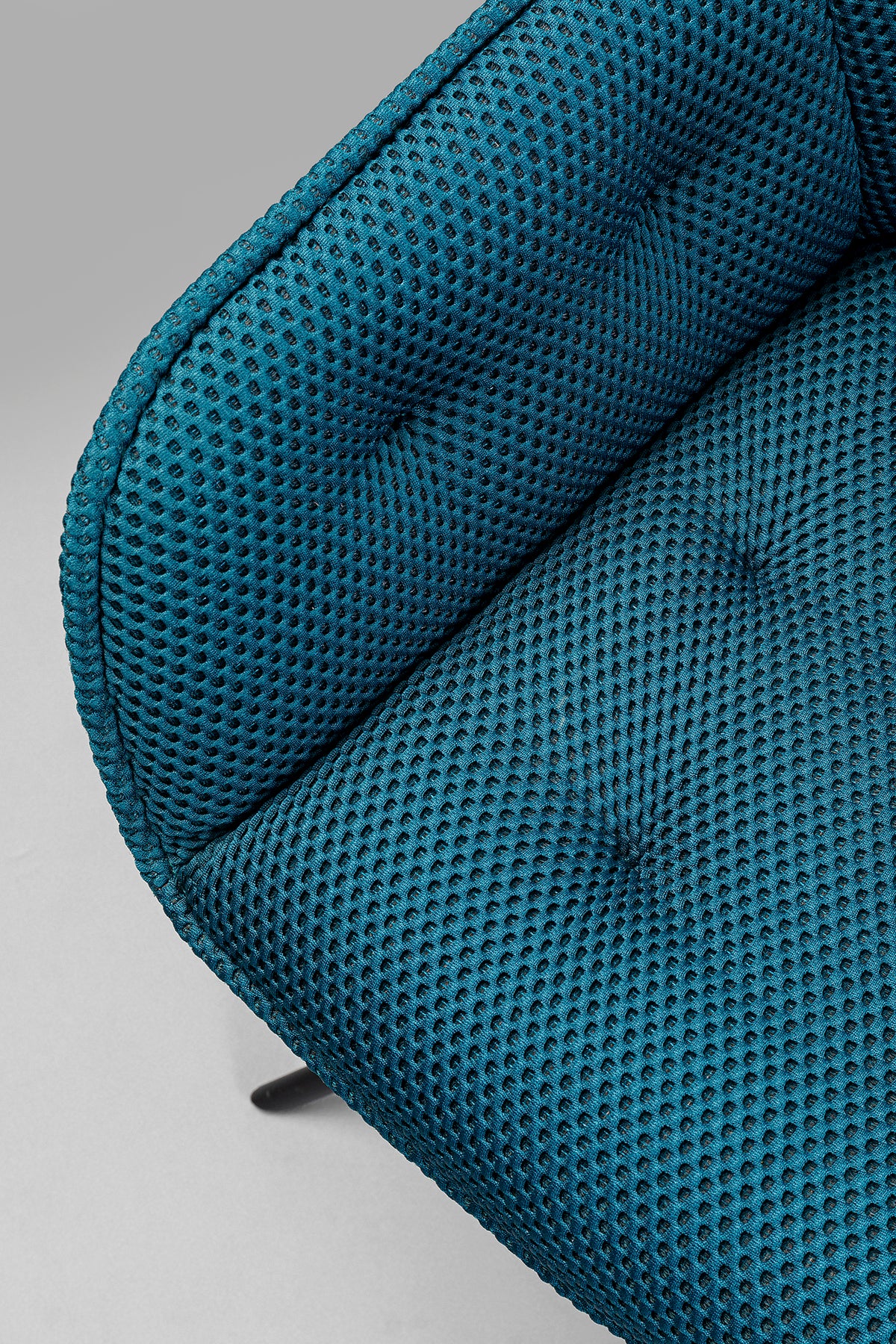 Carlito Mesh Swivel Chair