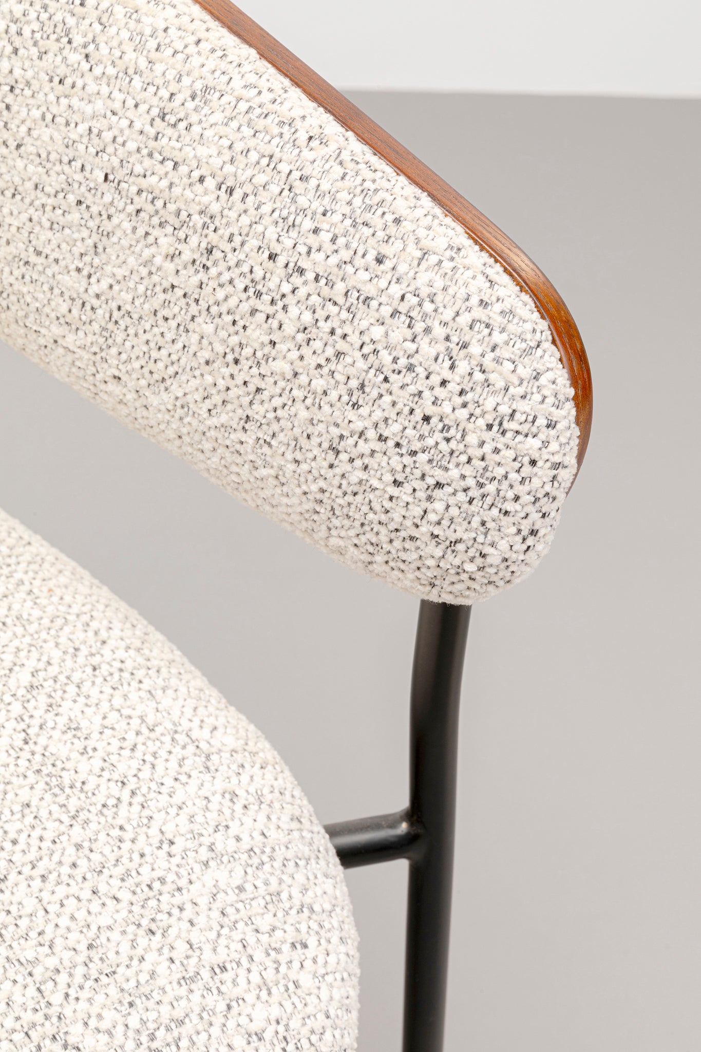 Cindy Chair with Armrest