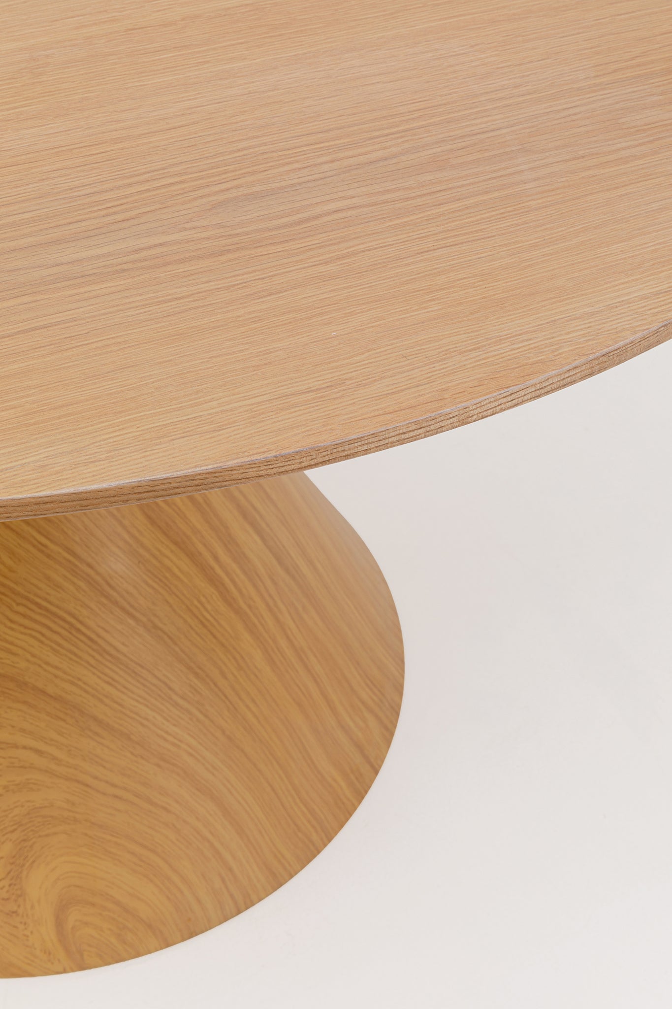 Cono Dining Table