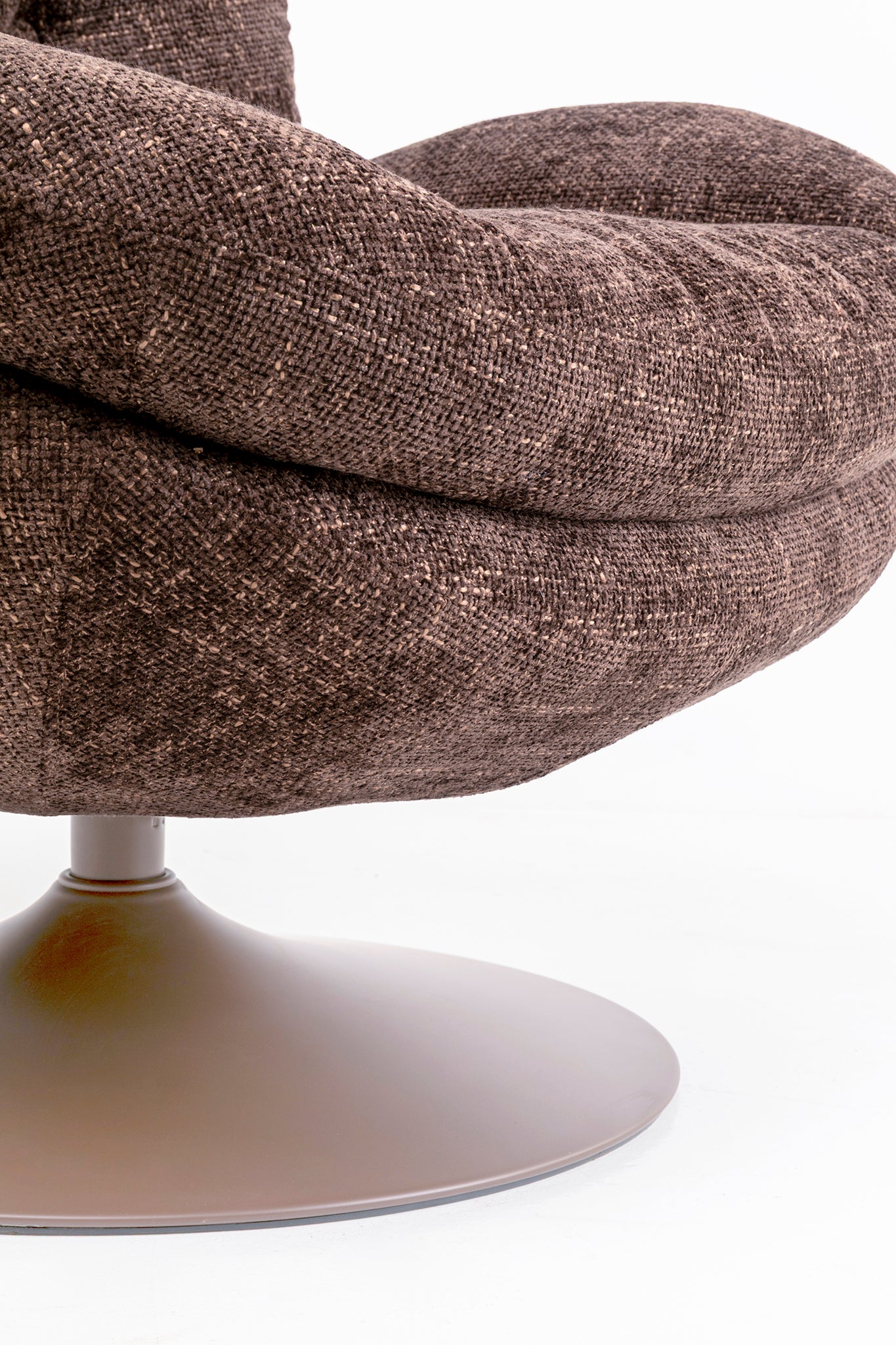 Cosy Swivel Armchair