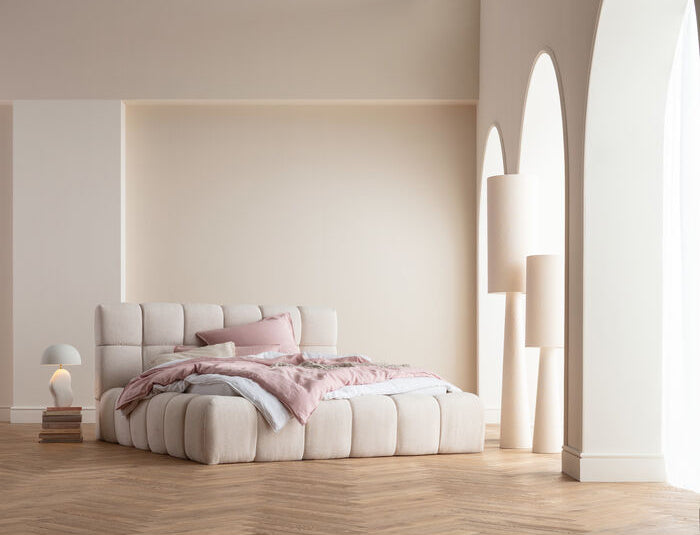 Salamanca Ecru Super King Bed (Display)