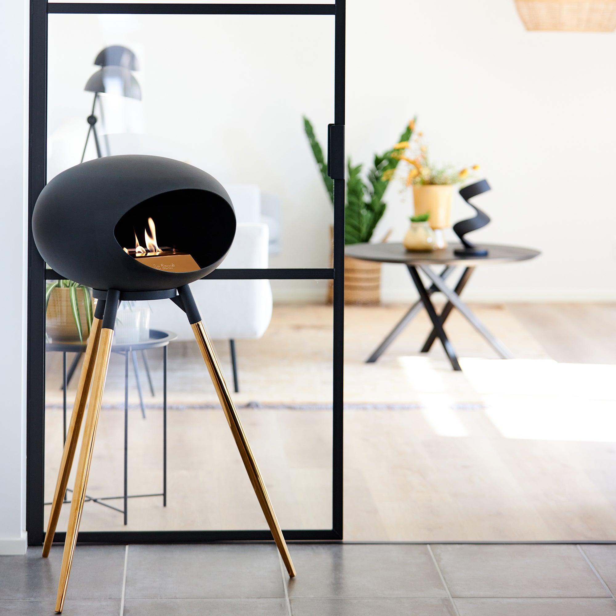 Ground Wood High Chromed Rose Gold Bio Fireplace with Rose Gold Burner