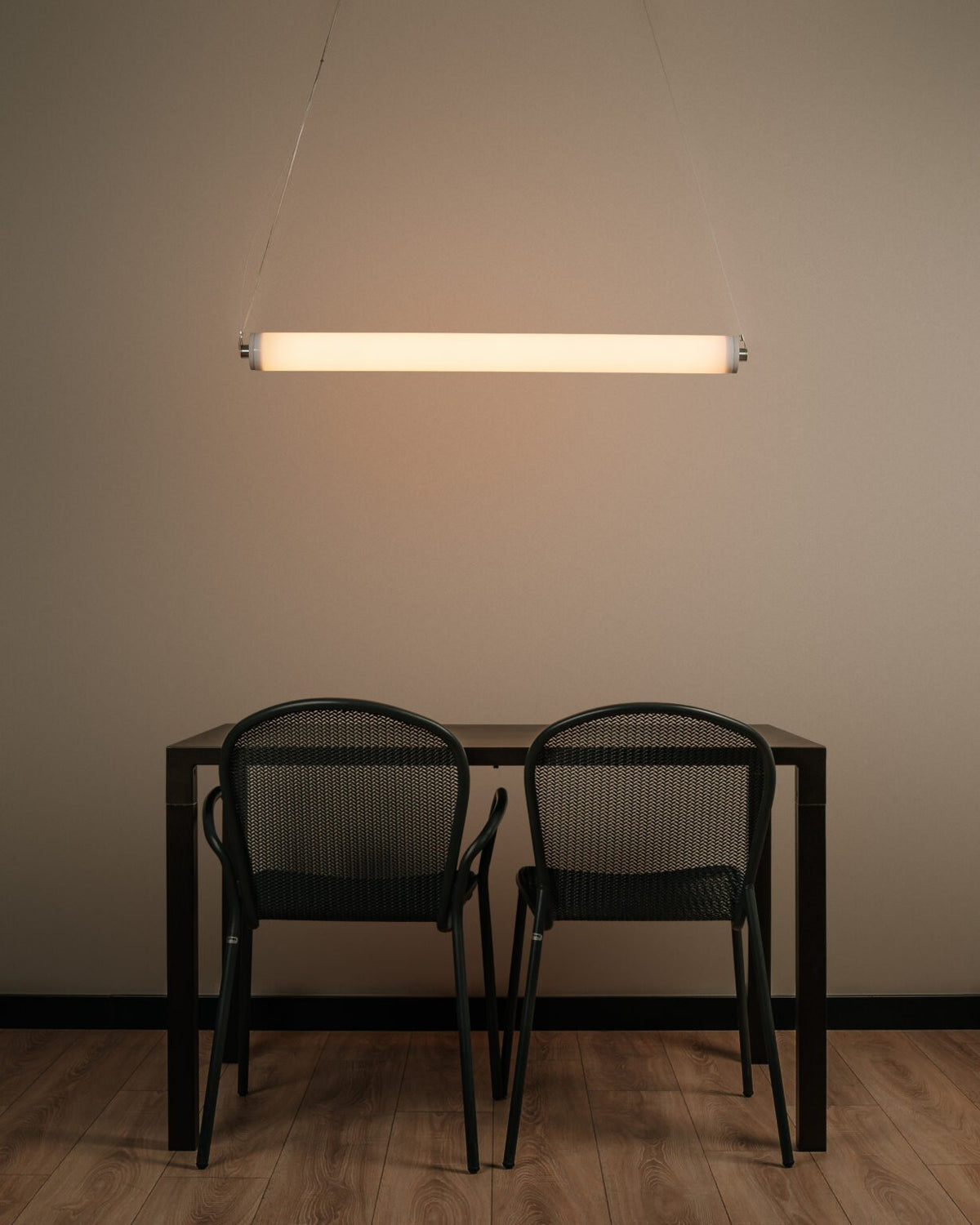 Longa Horizontal Concrete Pendant Lamp